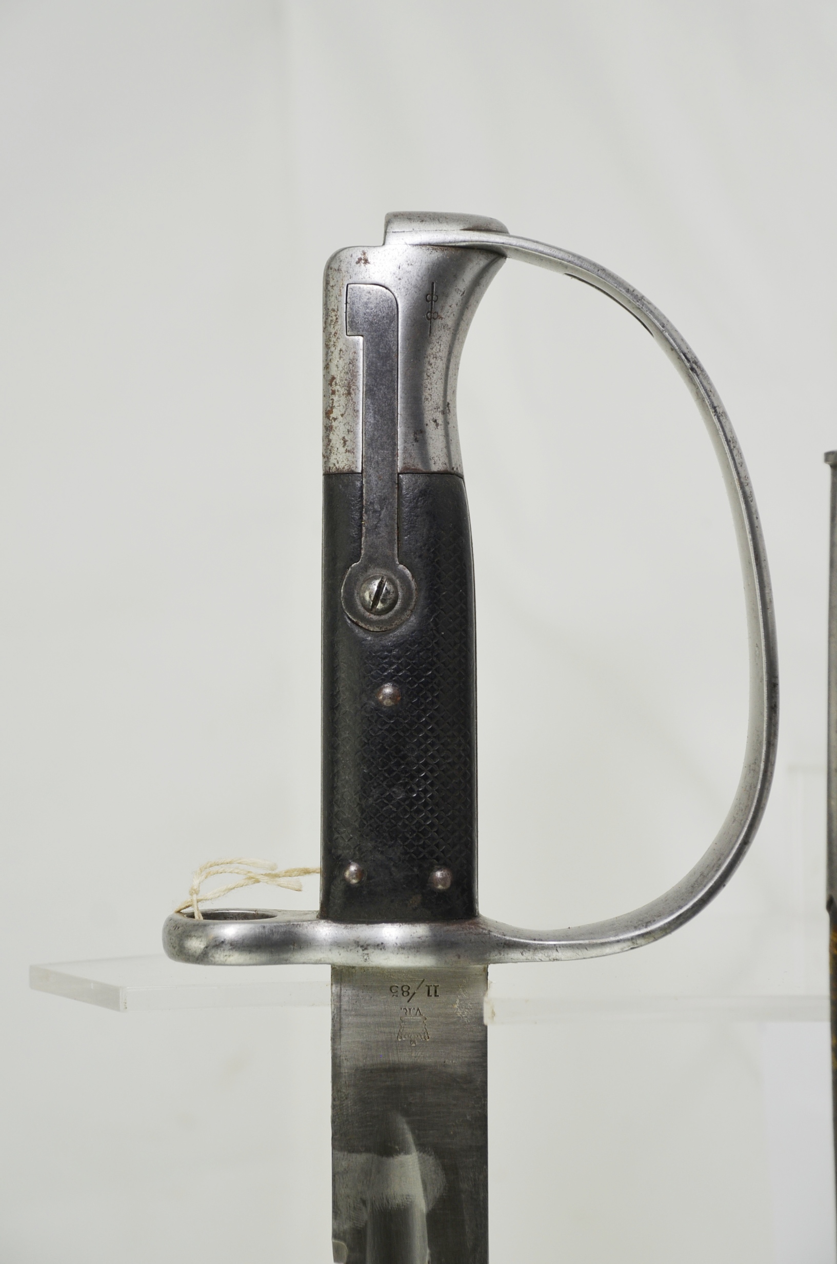 British 1879 Martini Henry Artillery Sawback Sword Bayonet and Scabbard - Image 9