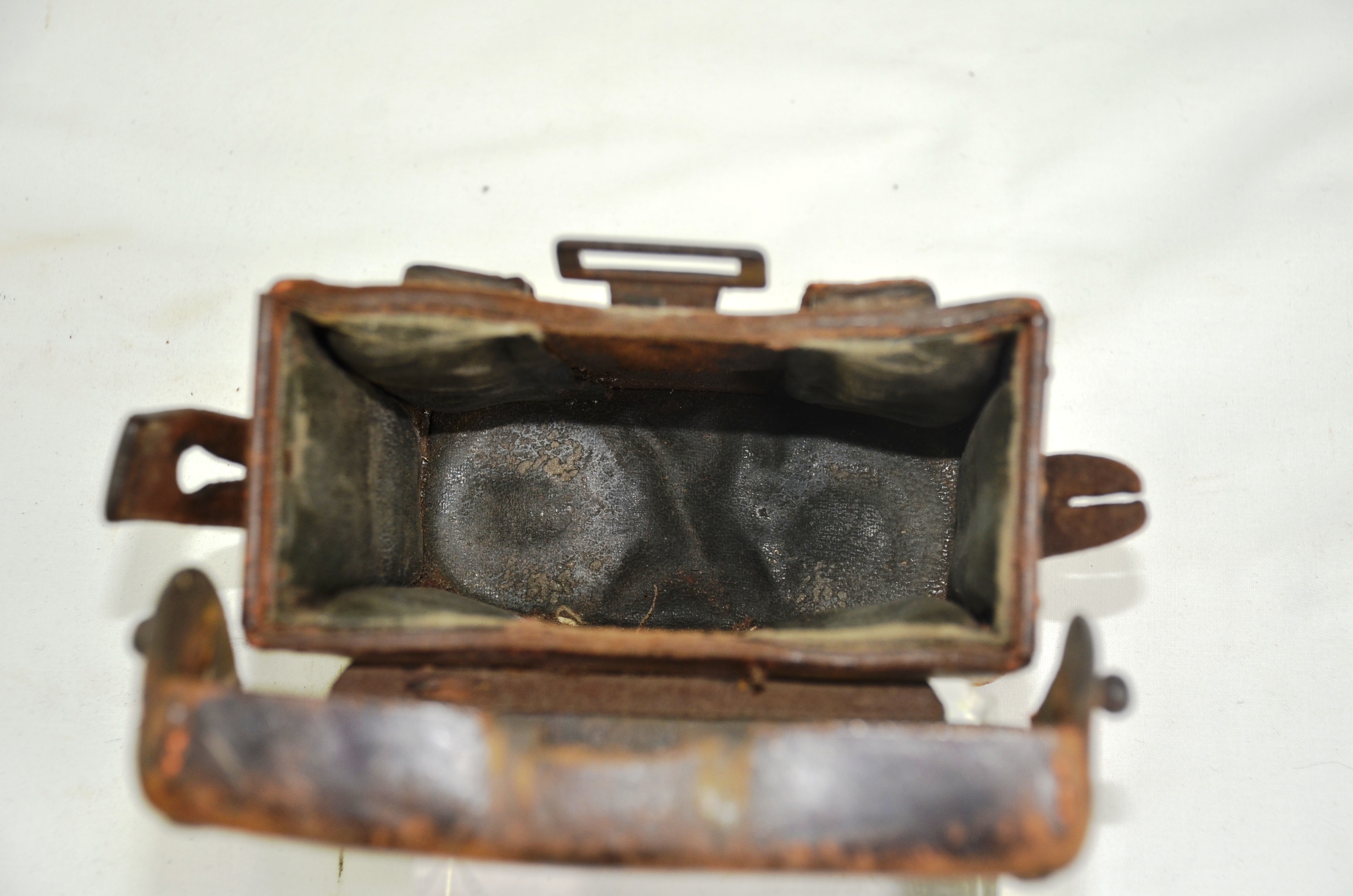 WW1 1916 Fernglas 08 Binoculars and Case - Image 9