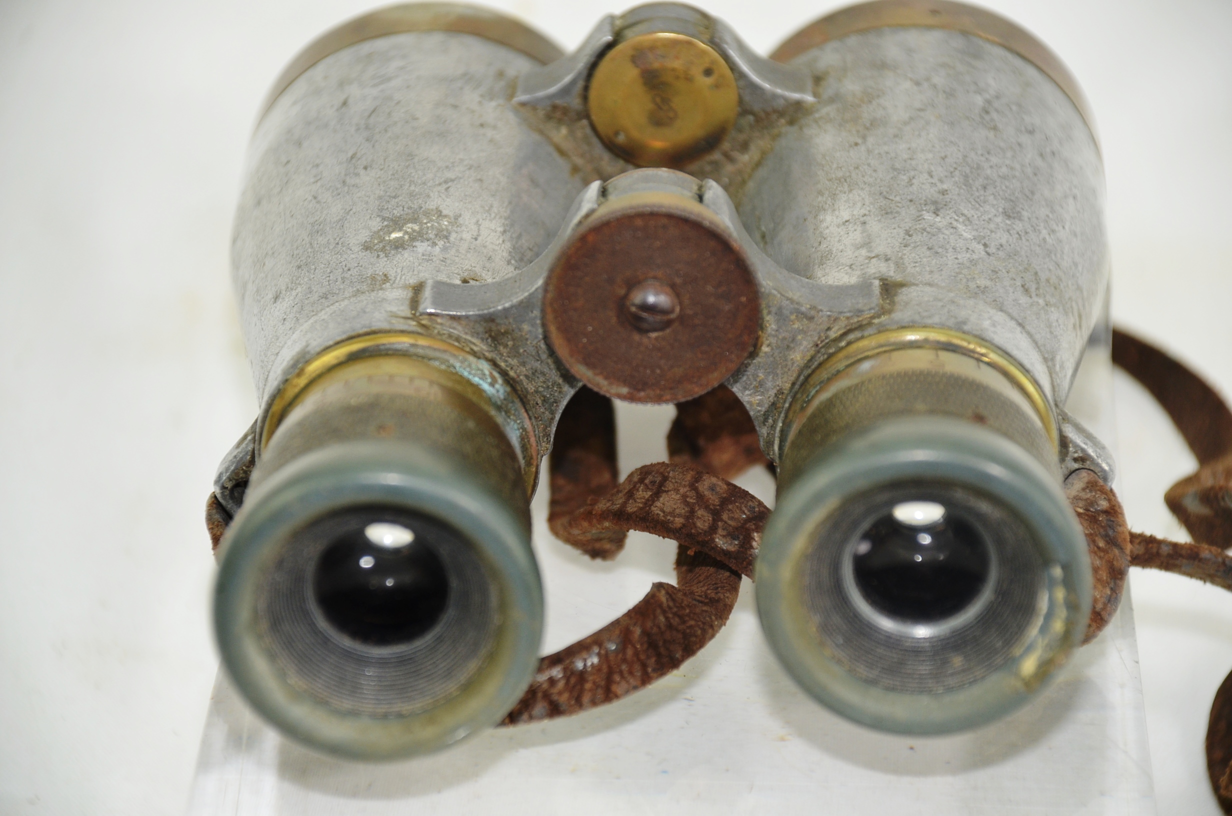 WW1 1916 Fernglas 08 Binoculars and Case - Image 13