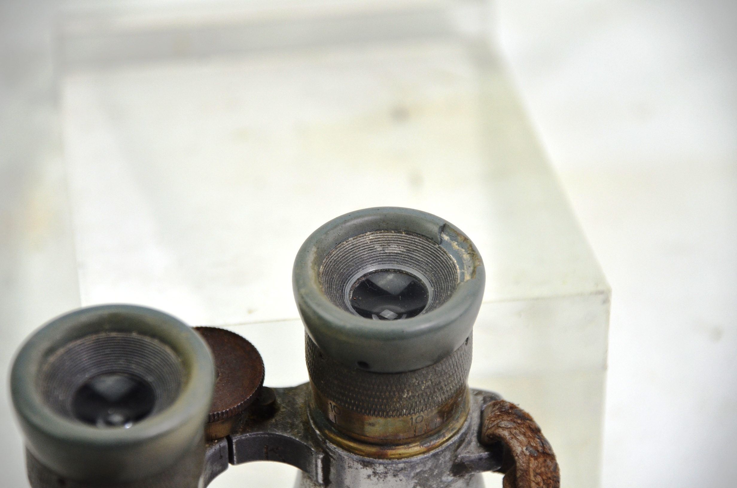 WW1 1916 Fernglas 08 Binoculars and Case - Image 14