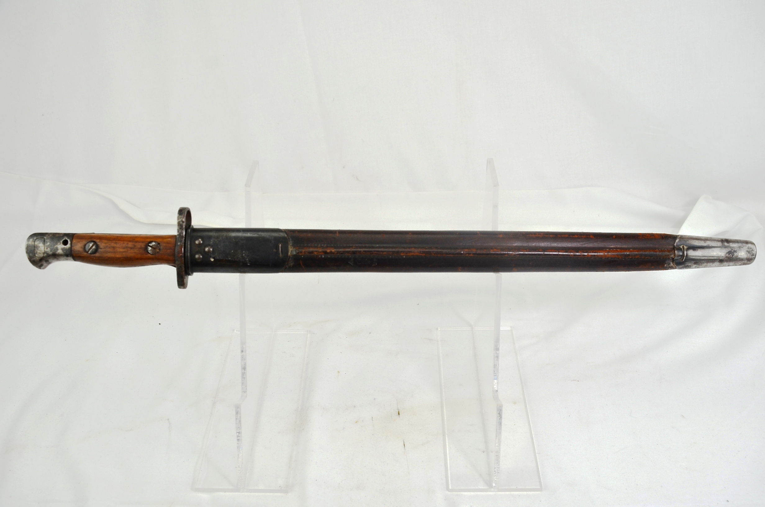WW1 British Lee Enfield 1907 Pattern Bayonet and Scabbard #2 - Image 3