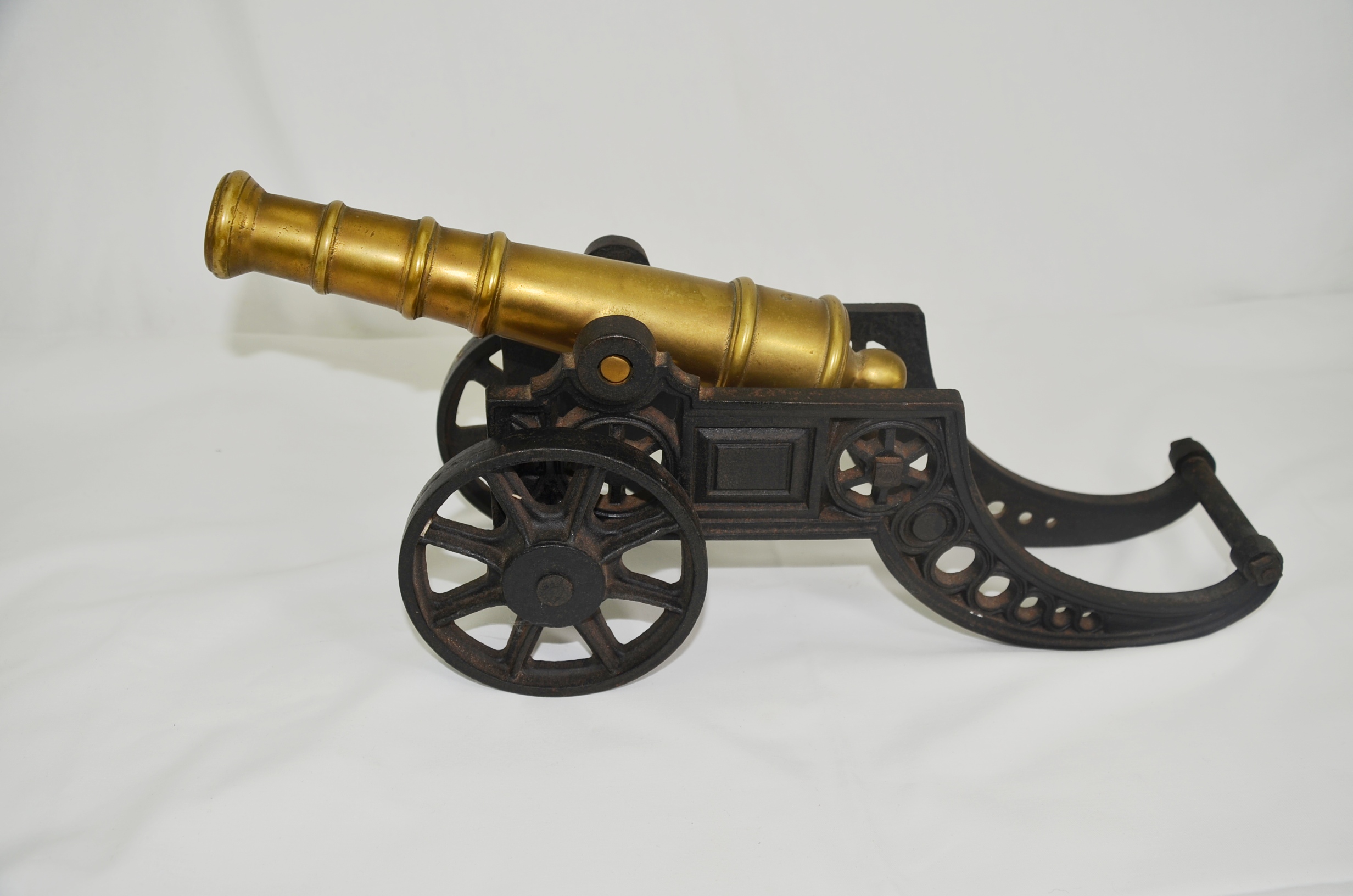 English Victorian Brass Ornamental Cannon - Image 3