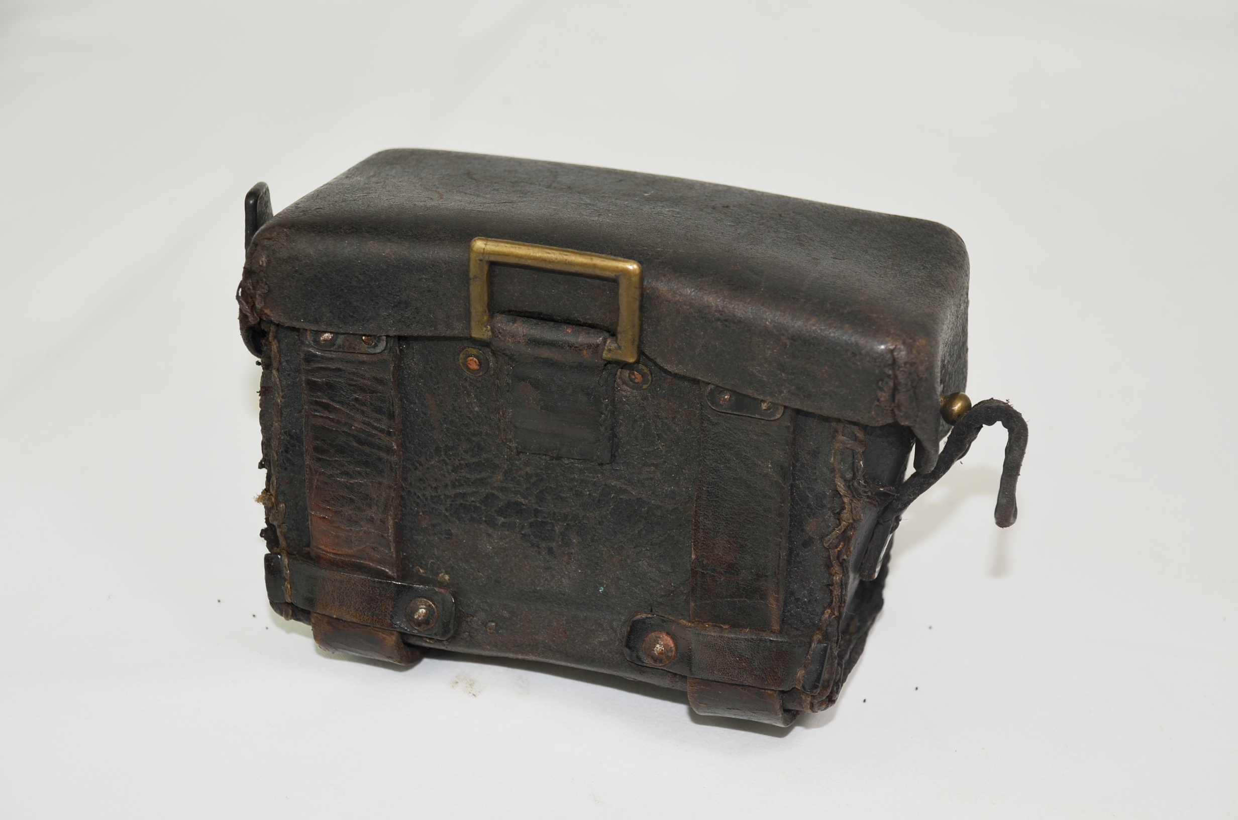 Genuine WW1 German Issue Model 1895 Ammunition Pouch