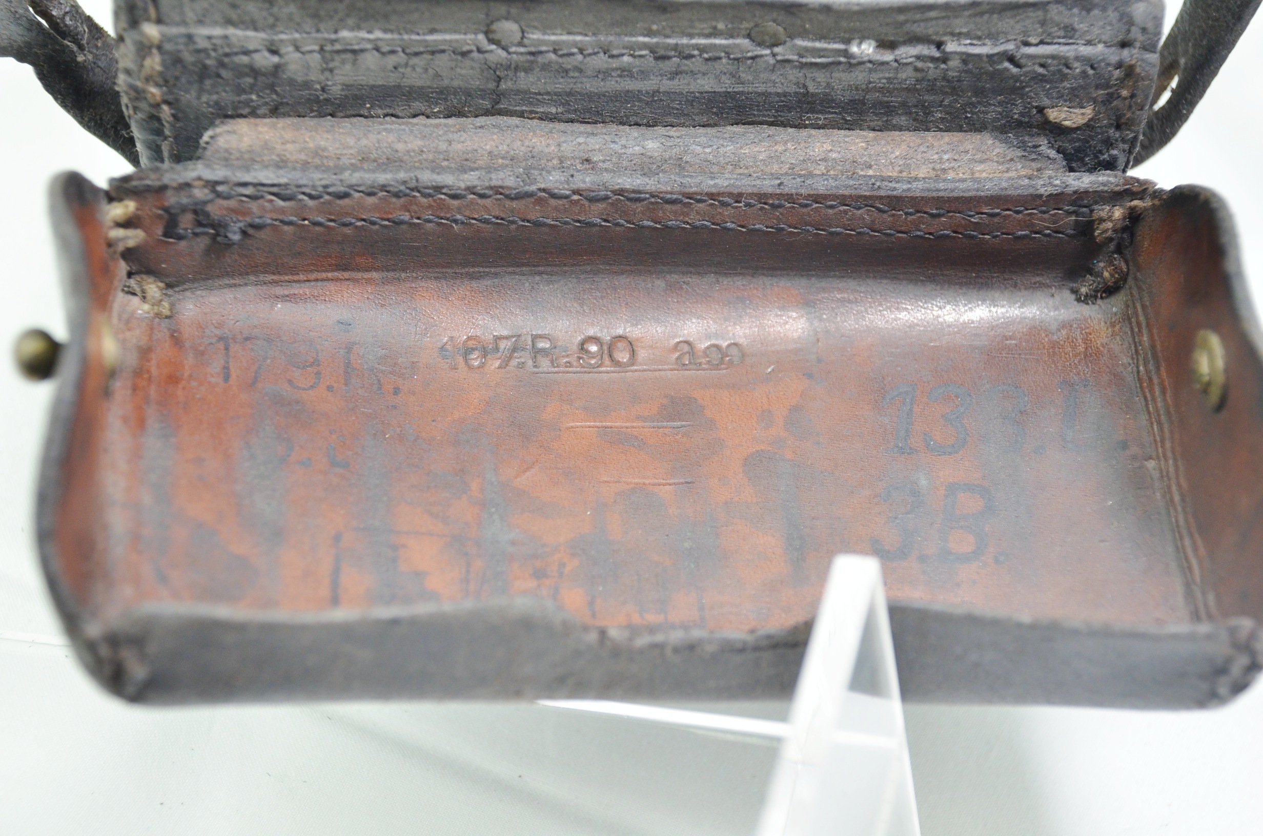 Genuine WW1 German Issue Model 1895 Ammunition Pouch - Image 8