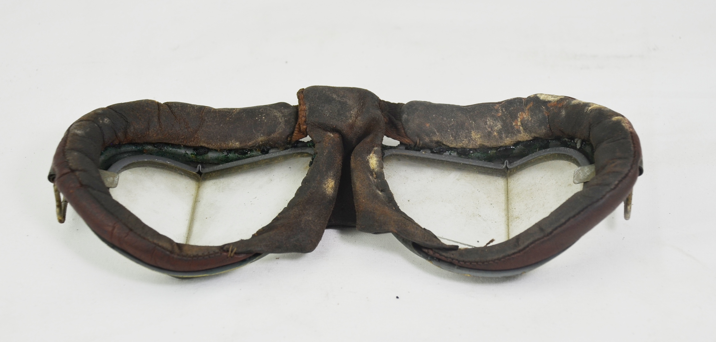 Original WW2 RAF C Type Flying Helmet and MK VII Goggles - Image 7
