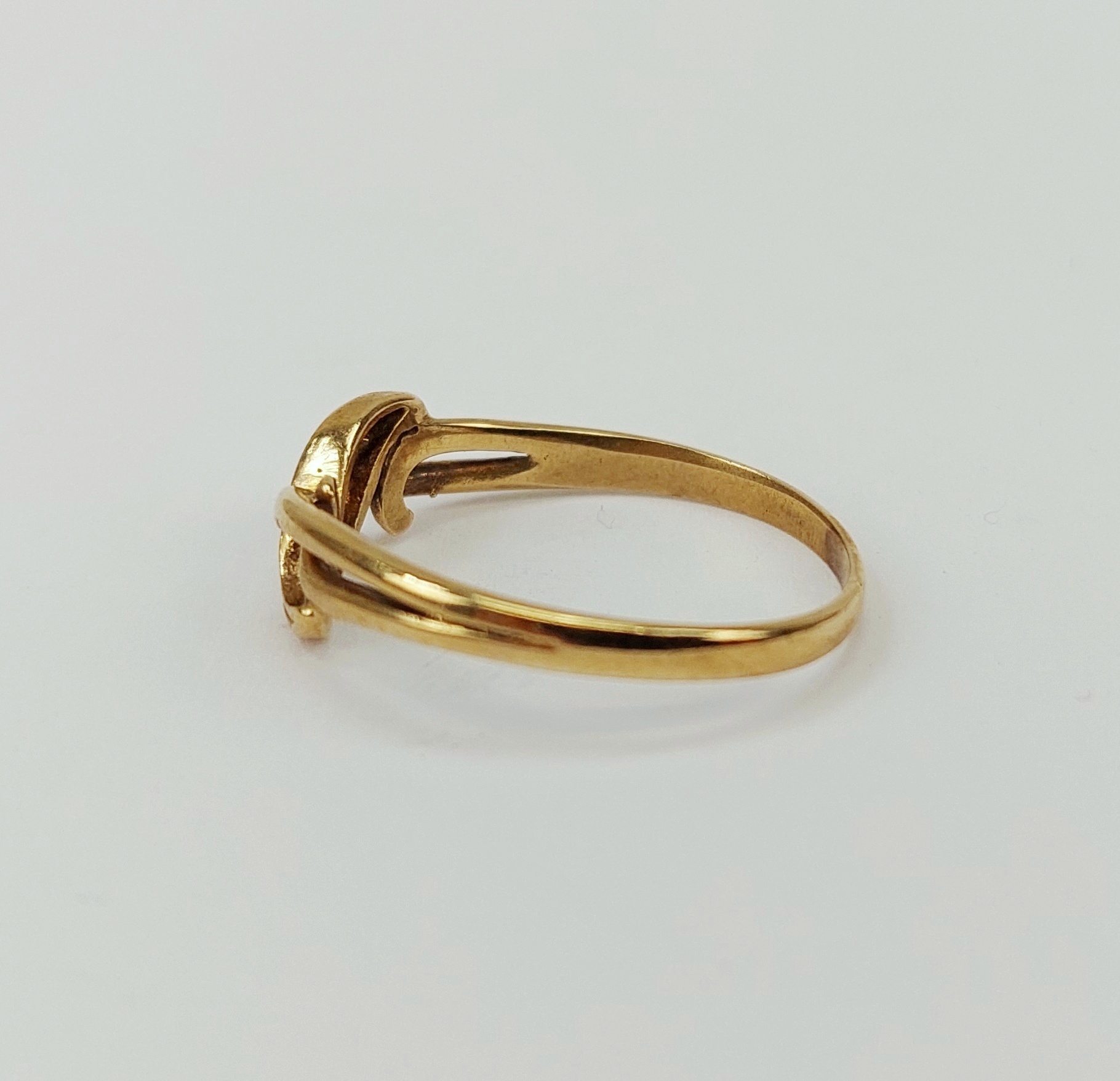 9ct Yellow Gold Diamond Ring UK Size R+, US 9 - Image 2