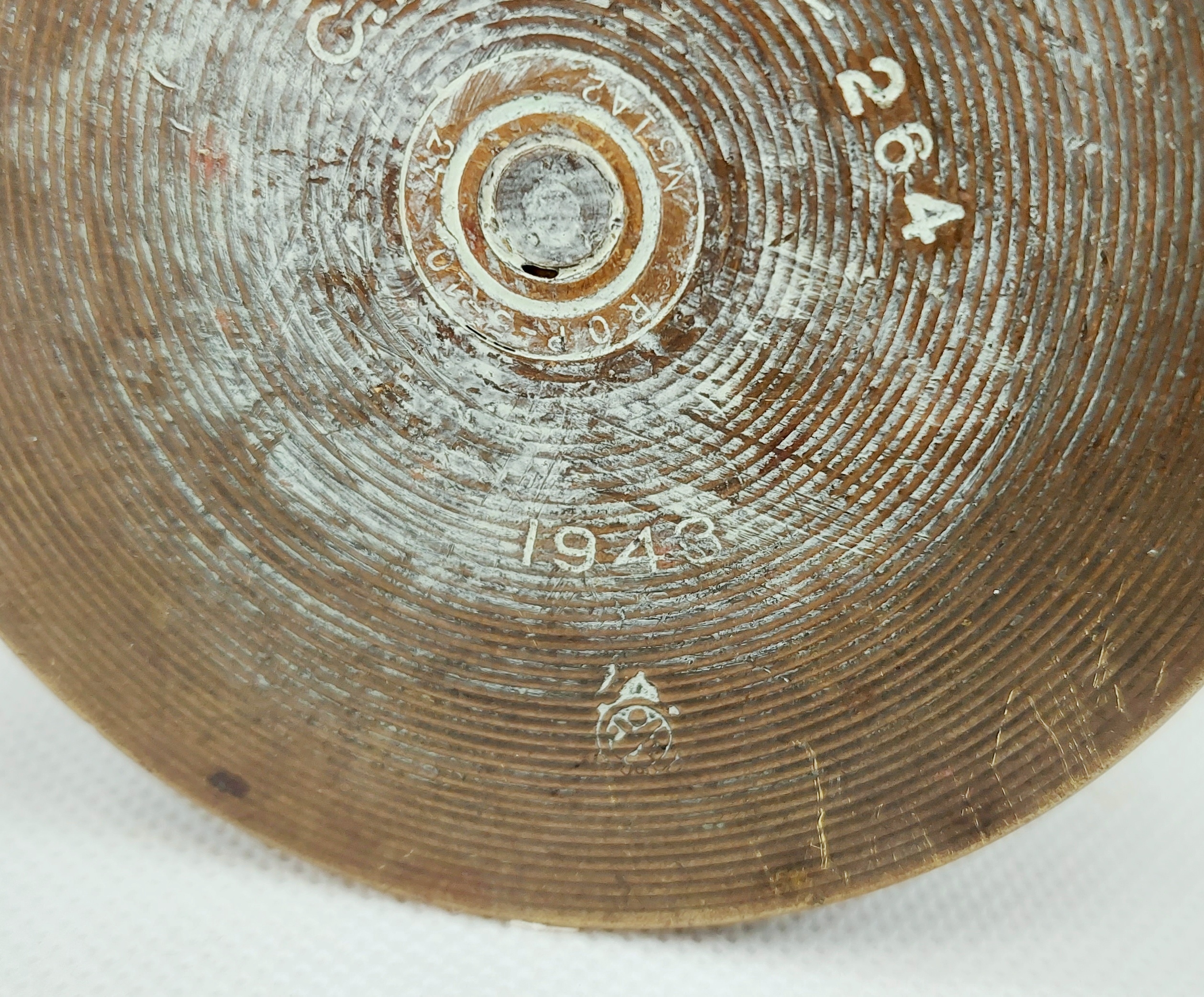 WW2 1943 Dated 75mm M18 Artillery Shell Case - Image 6