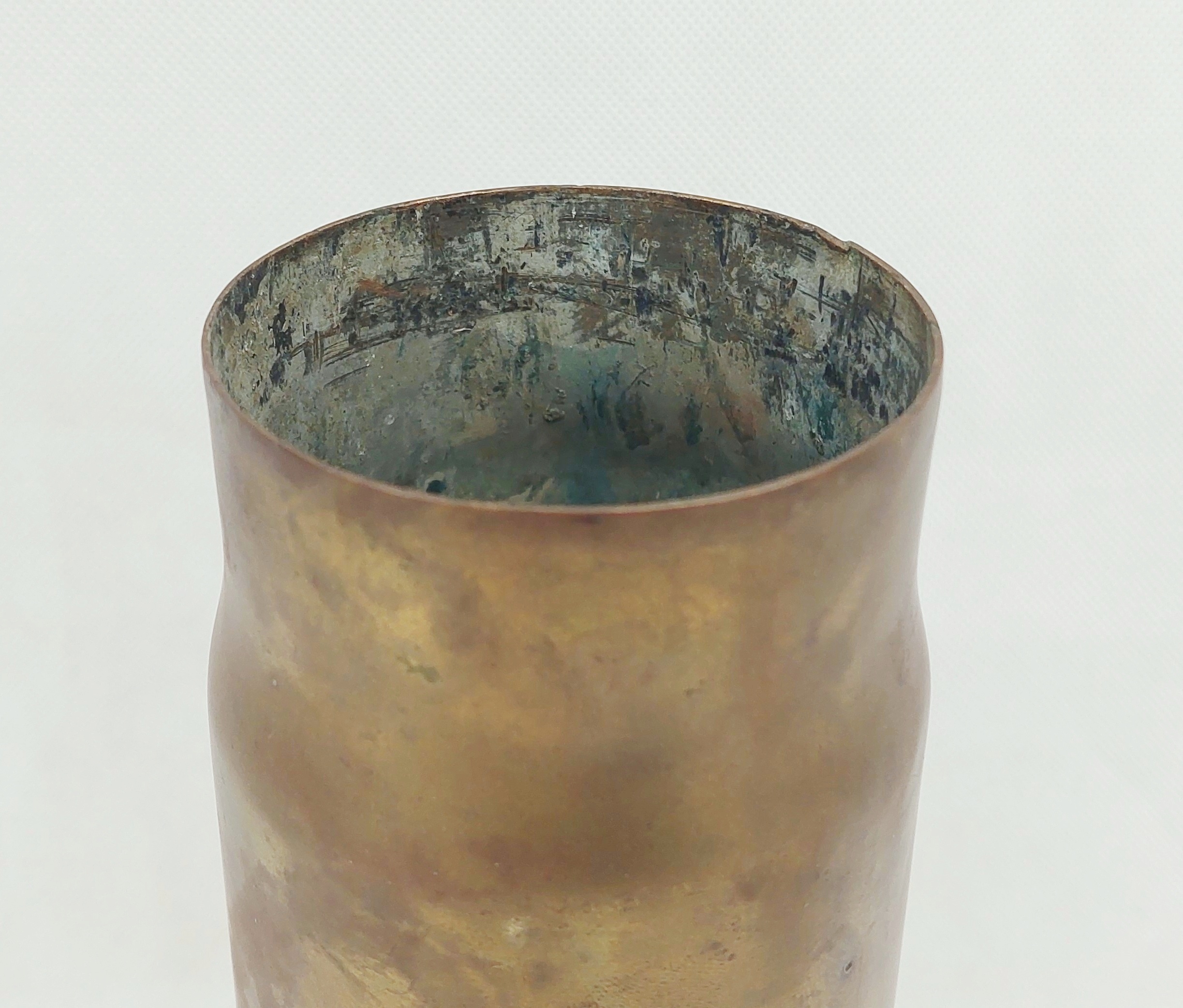 13 Pdr 1918 Dated Artillery Shell Case - Image 2