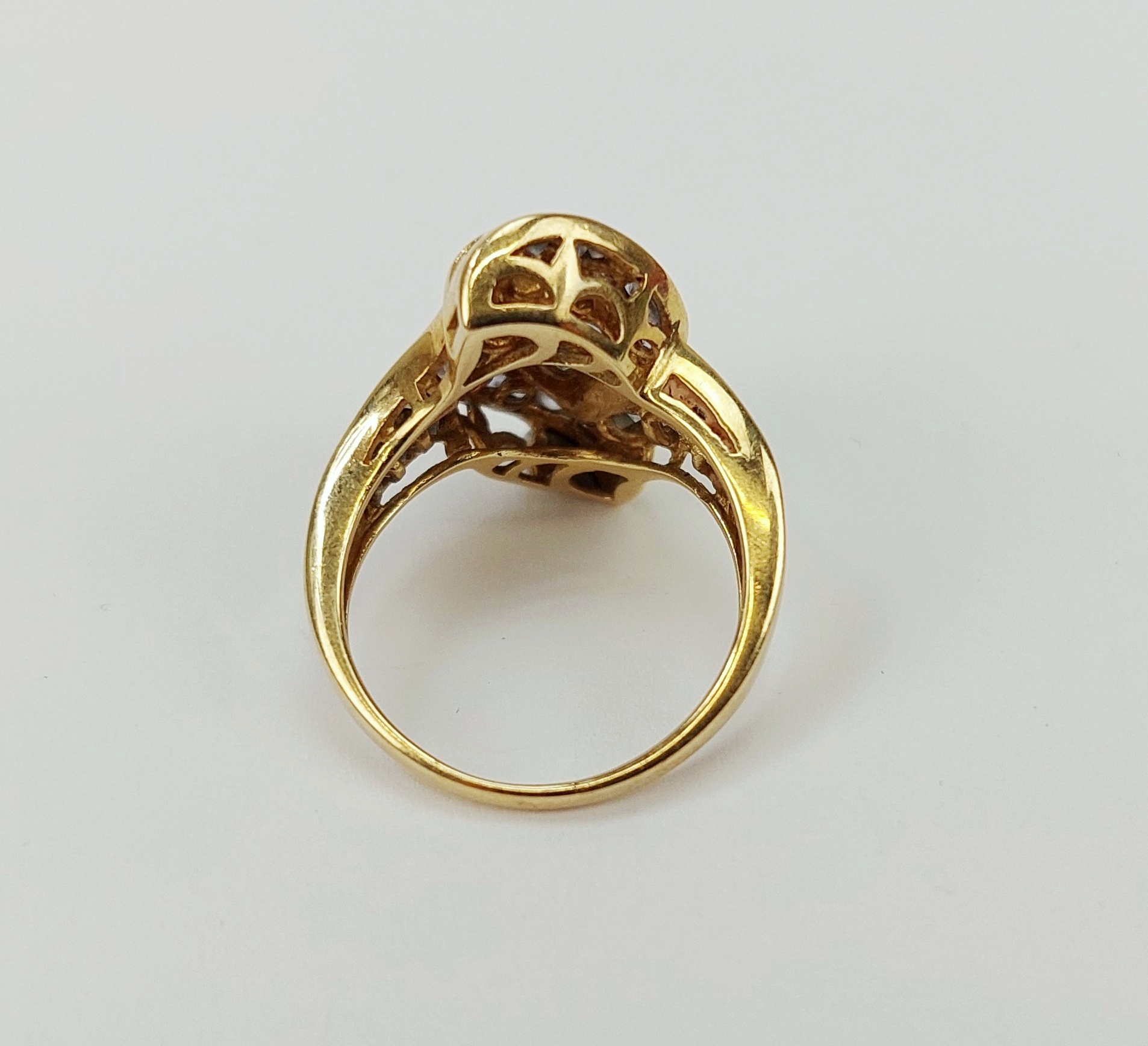 9ct Yellow Gold Sapphire Cluster Ring UK Size K+, US 5.5 - Image 3