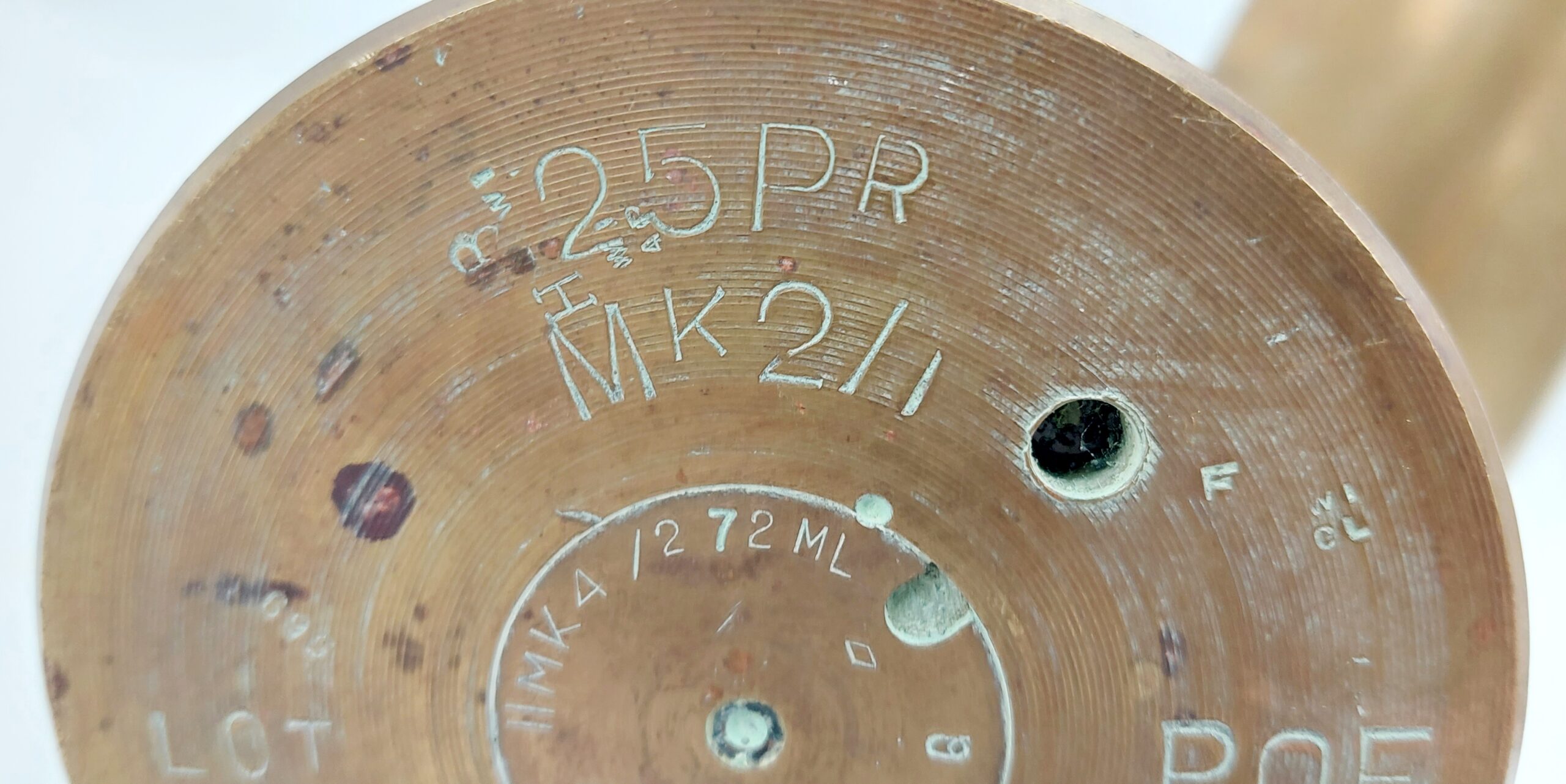 1972 Dated 25 Pounder Artillery Shell Case - Image 5
