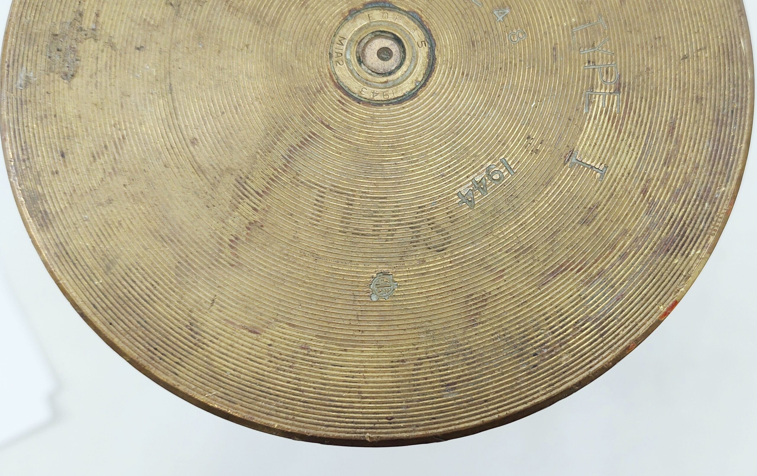 1944 Dated 105mm Shell Case - Image 5