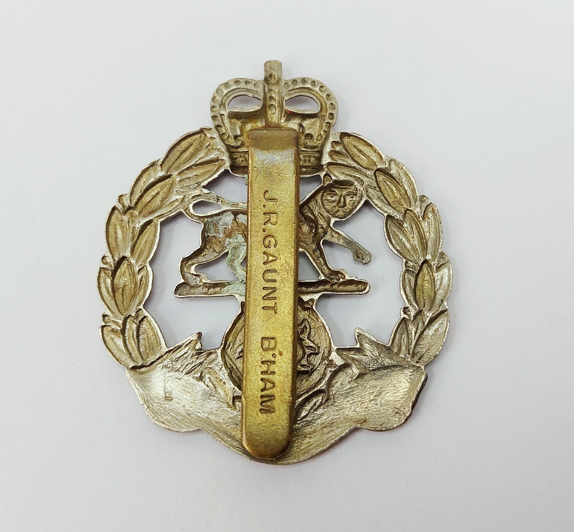 QE2 Royal Hampshire Regiment Cap Badge - Image 2