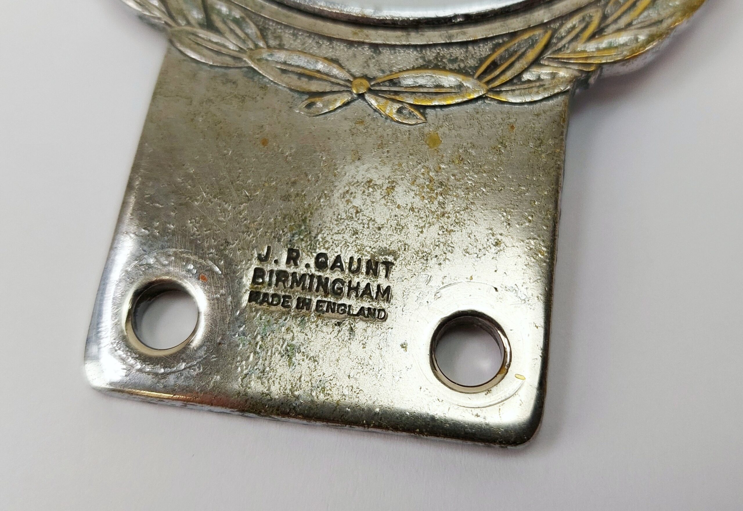 Queens Crown Enamelled Royal Observer Corp Car Badge By Gaunt - Image 5