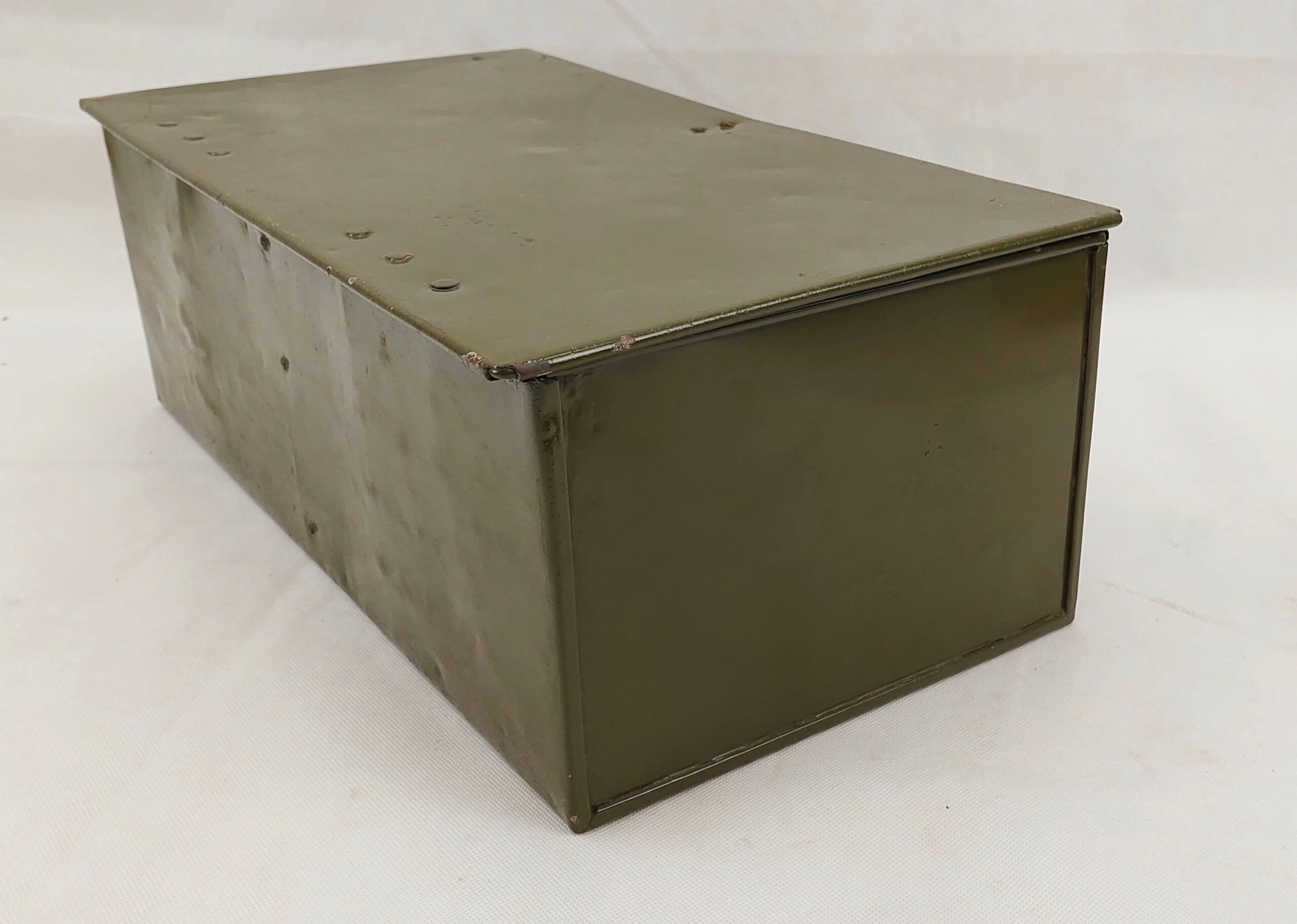 WW1 Lewis Machine Gun Magazine Case With Magazine Winder - Image 7