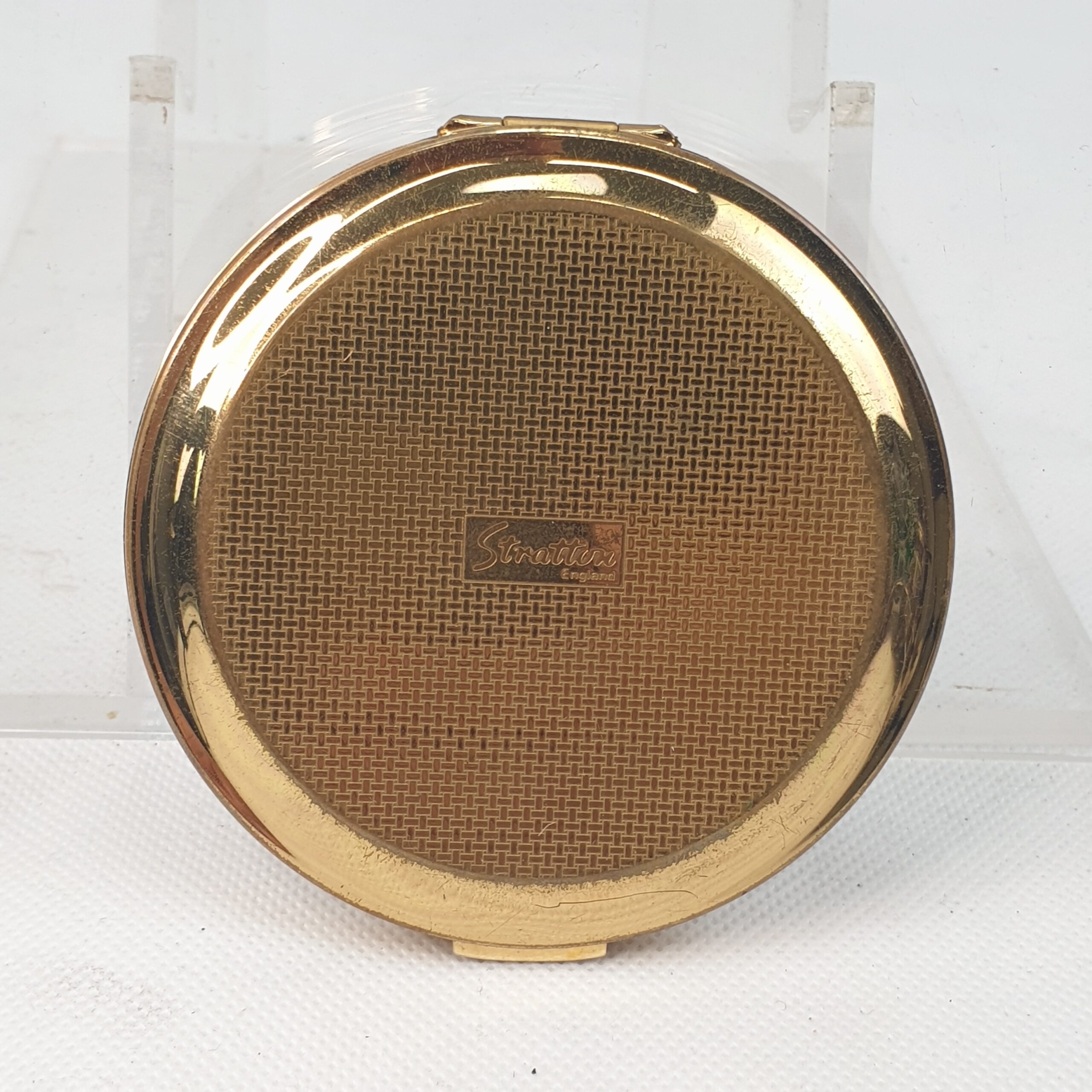 Lovely 1960's Stratton Ladies Compact Enamelled With Iris Flowers - Image 4