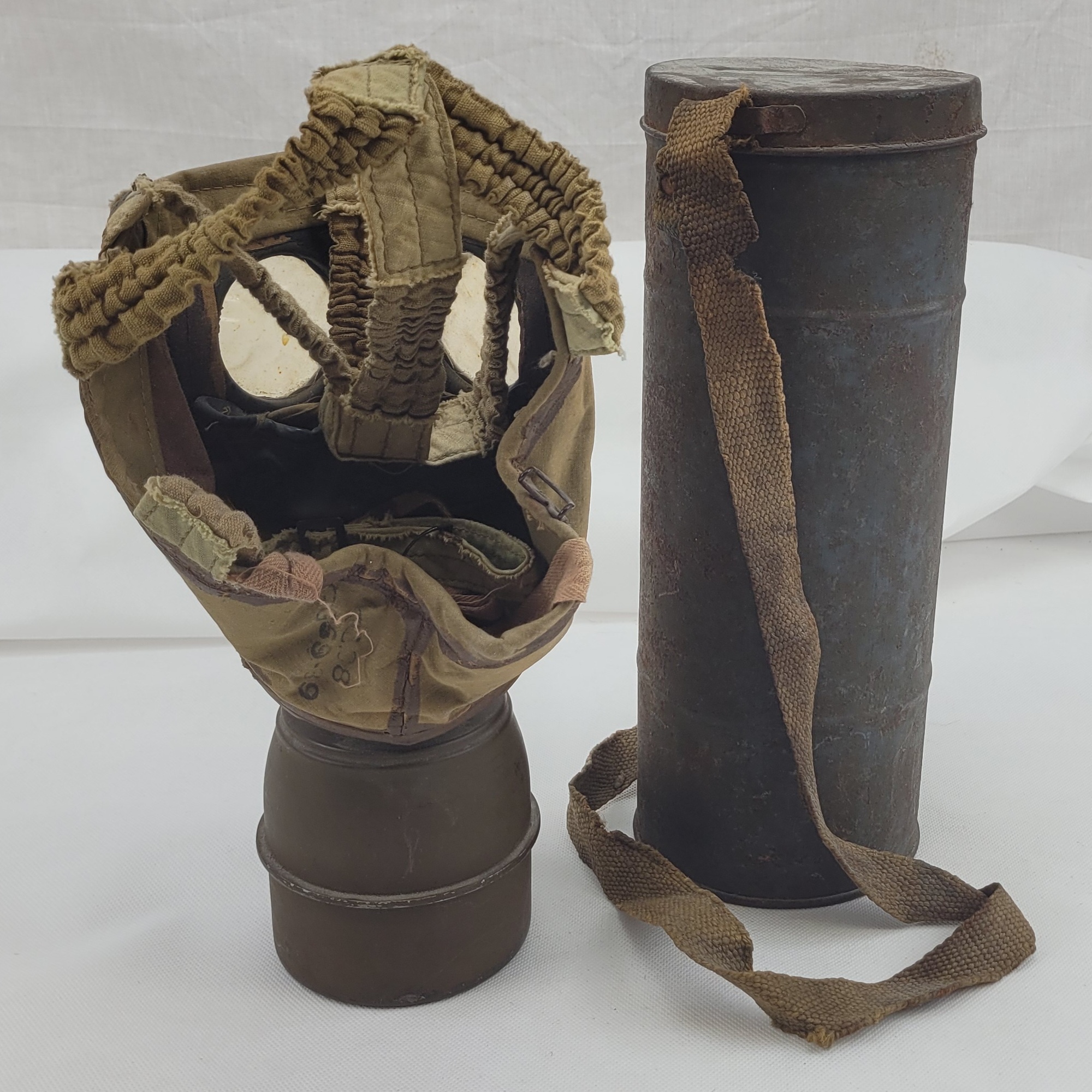 WW2 French TC 38 Gas Mask - Image 18