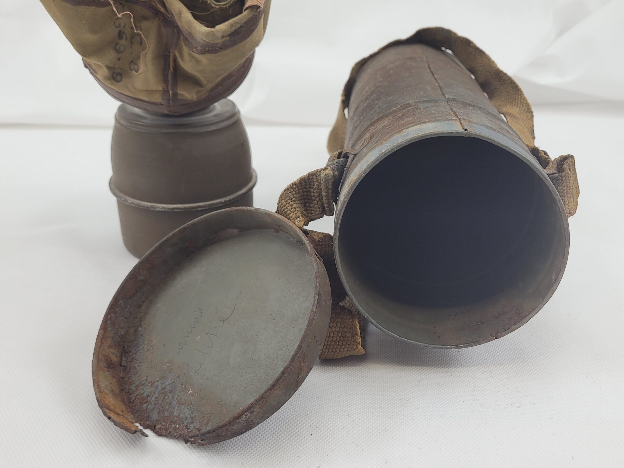 WW2 French TC 38 Gas Mask - Image 17
