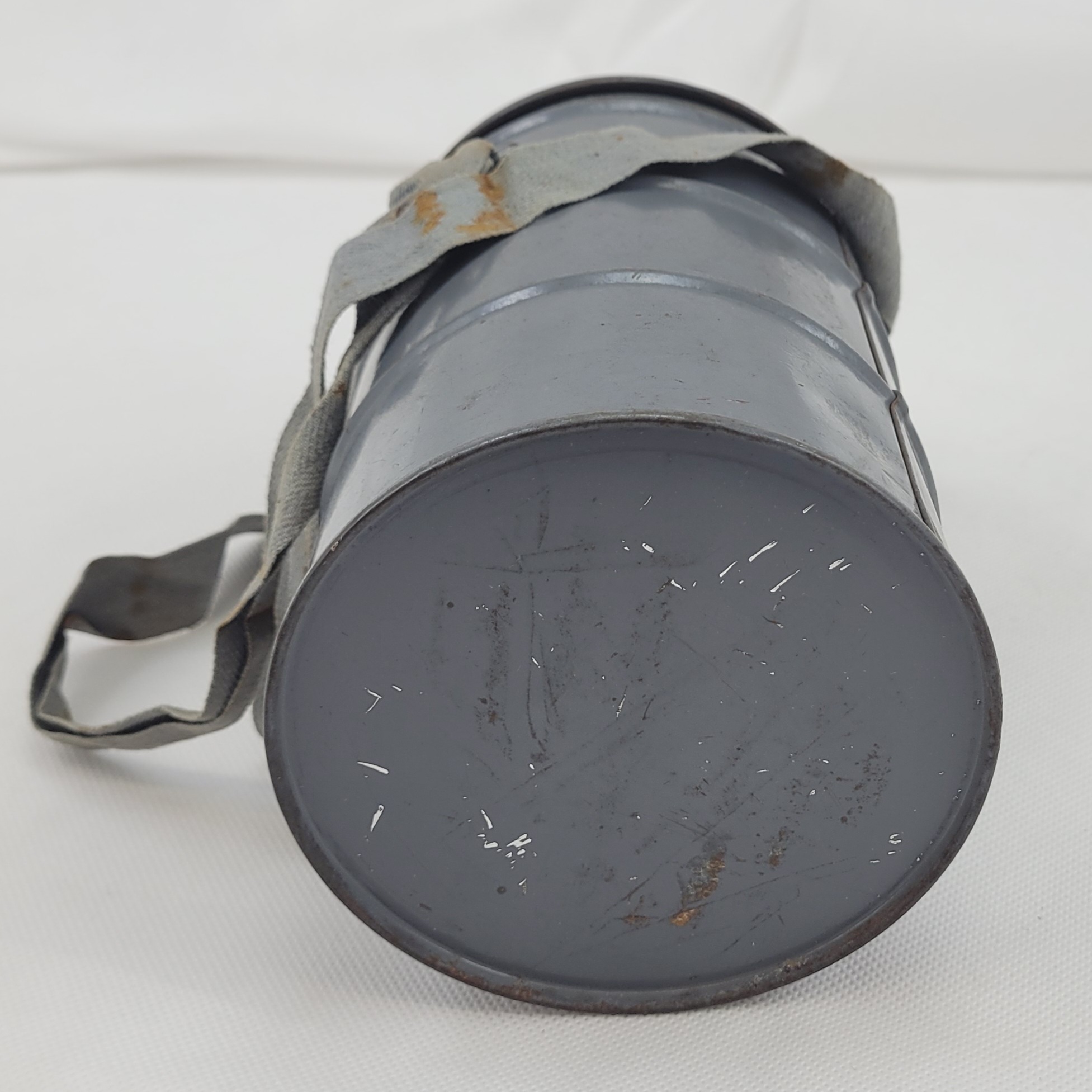WW2 Phoney War Rare Belgium EV 639 Gas Mask - Image 2