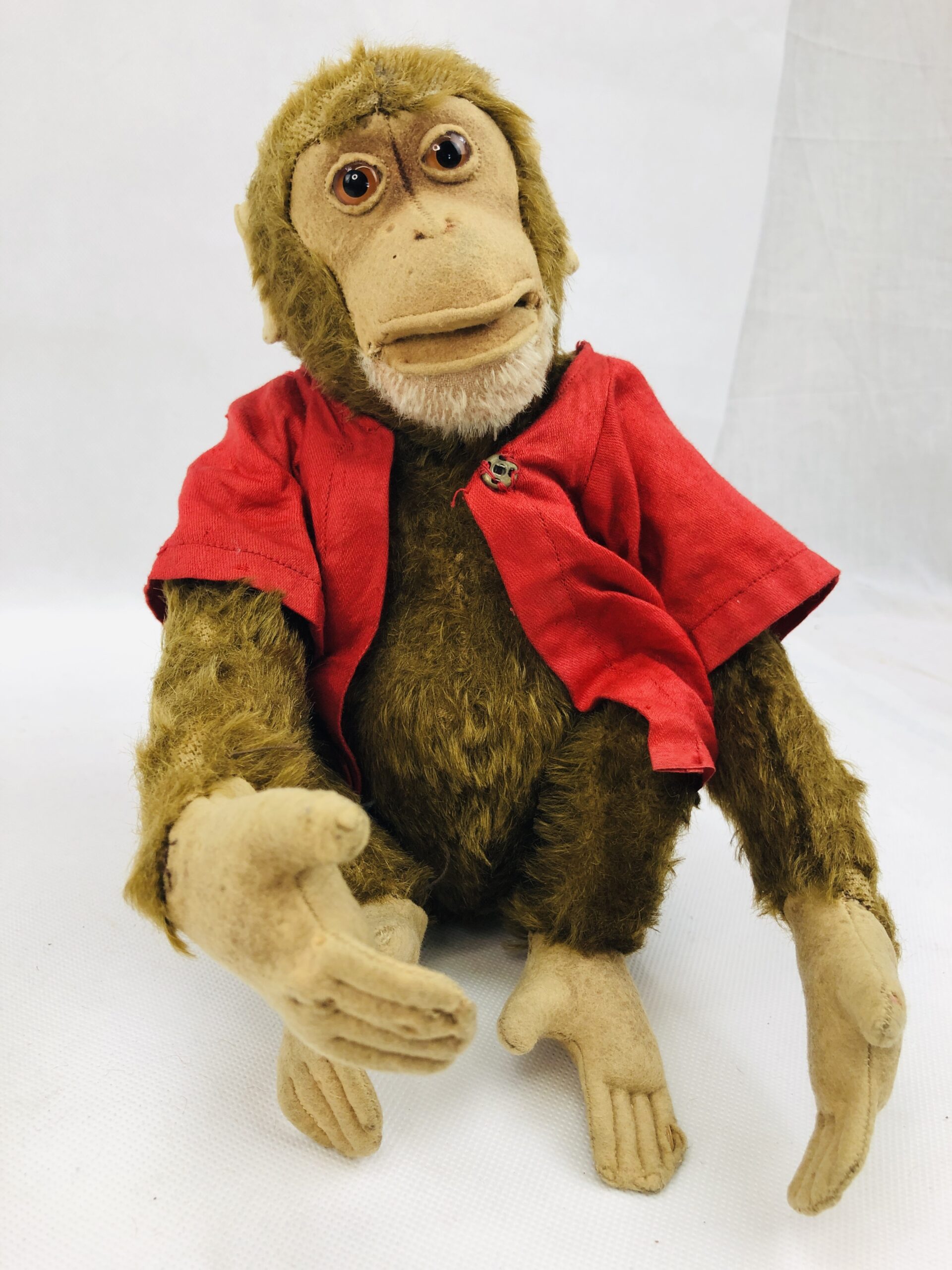 Circa 1930 Steiff Jocko Monkey In A Red Jacket With Button Ear And Glass Eyes