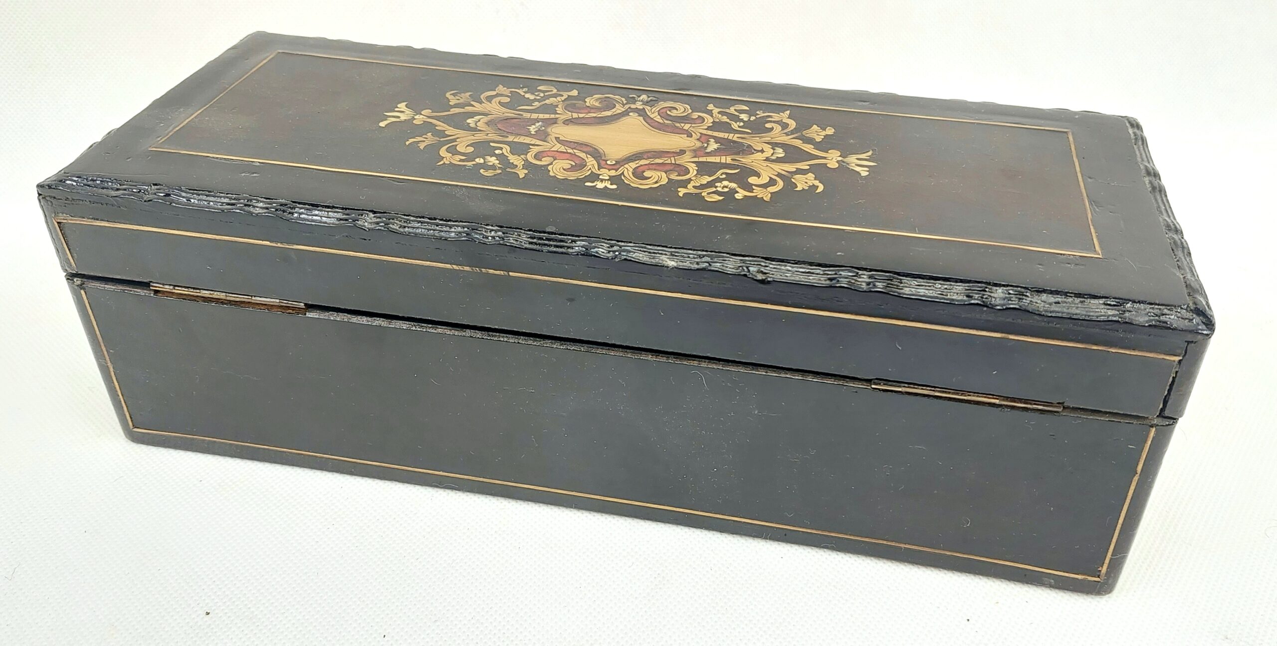 Victorian Ladies Glove Box - Image 7
