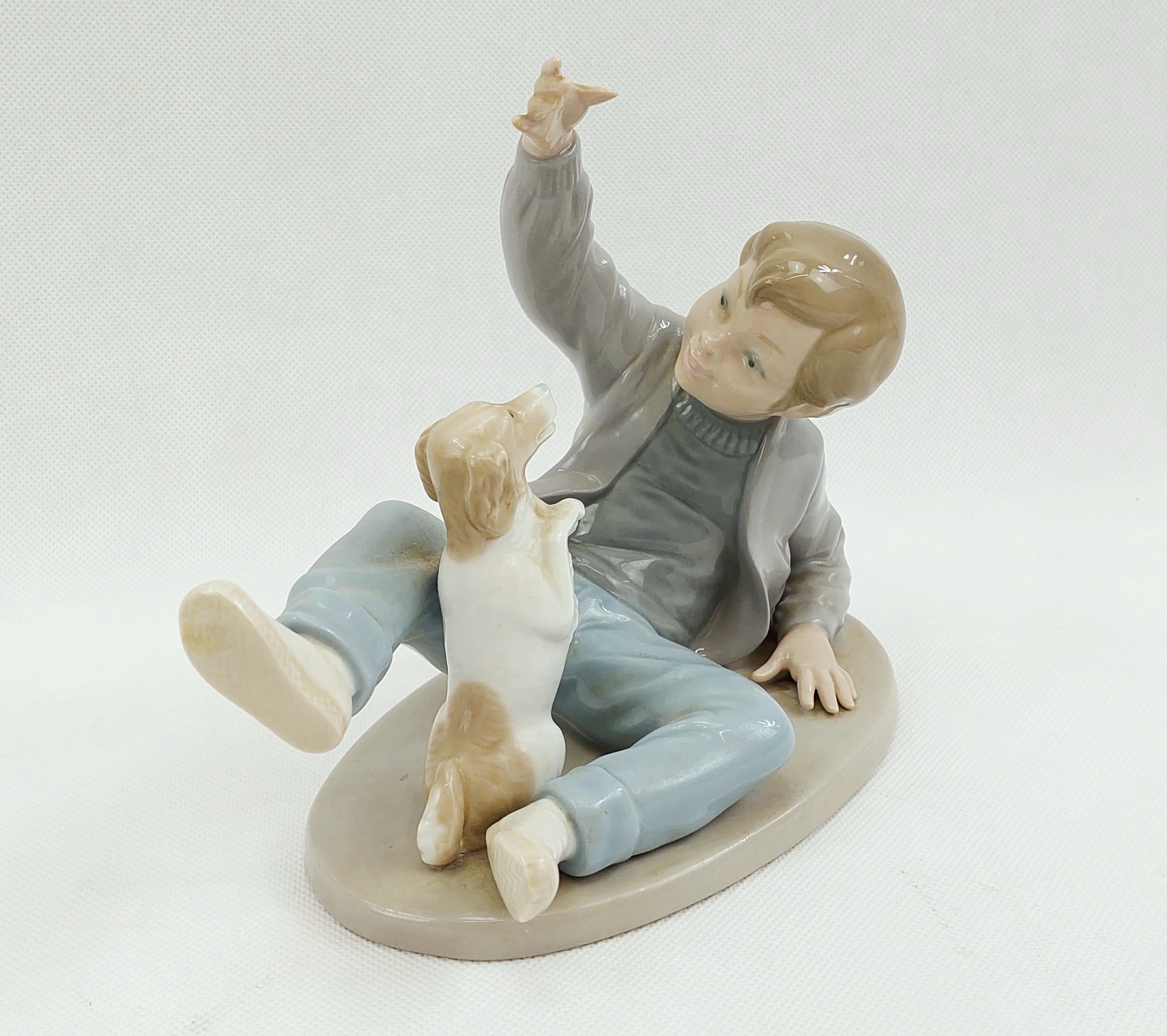 Nao By LLadro 0278 Boy Playing With Dog Figurine - Image 2