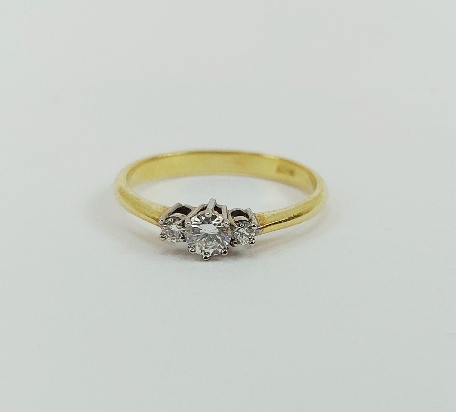 18ct Yellow Gold Diamond Trilogy Ring UK Size L+, US 5.75