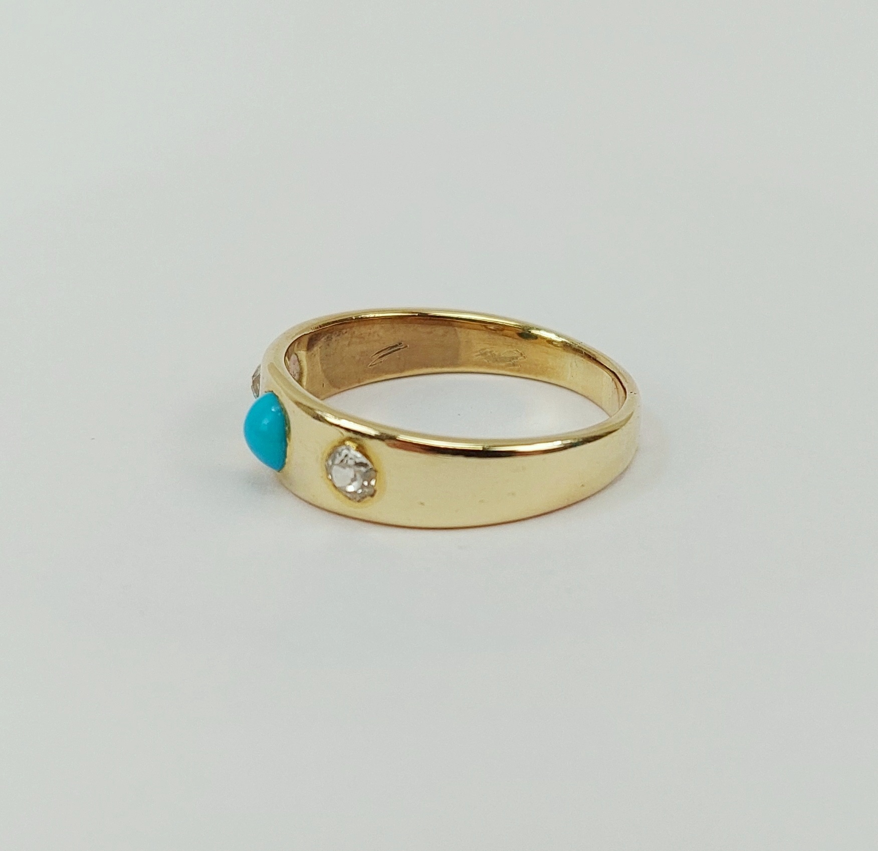 18ct Yellow Gold Turquoise & Diamond Band Ring UK Size V, US 10.75 - Image 2