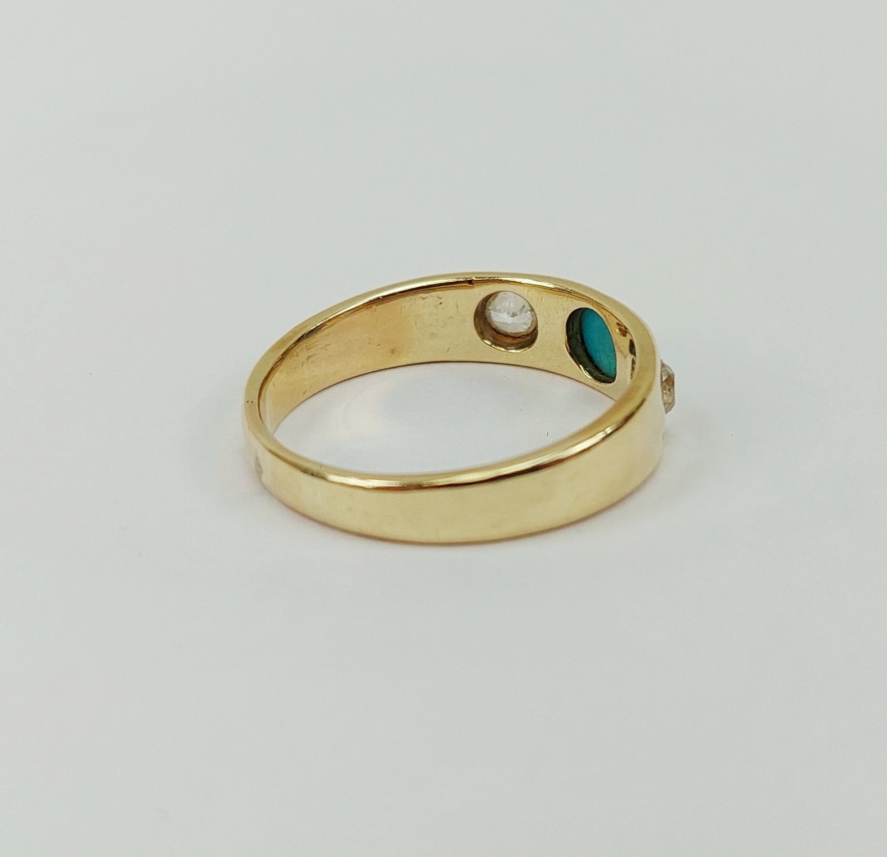 18ct Yellow Gold Turquoise & Diamond Band Ring UK Size V, US 10.75 - Image 3