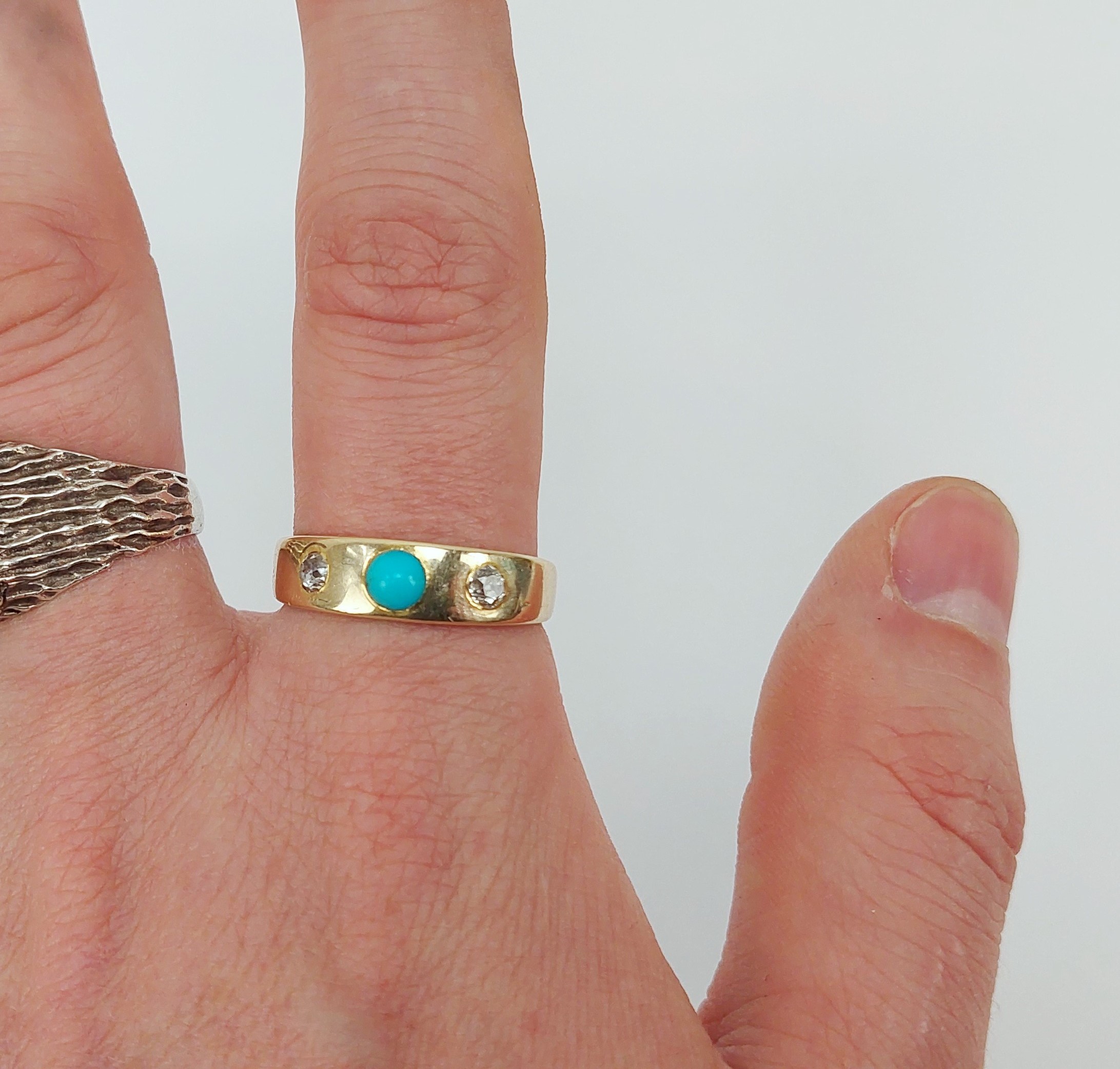 18ct Yellow Gold Turquoise & Diamond Band Ring UK Size V, US 10.75 - Image 8