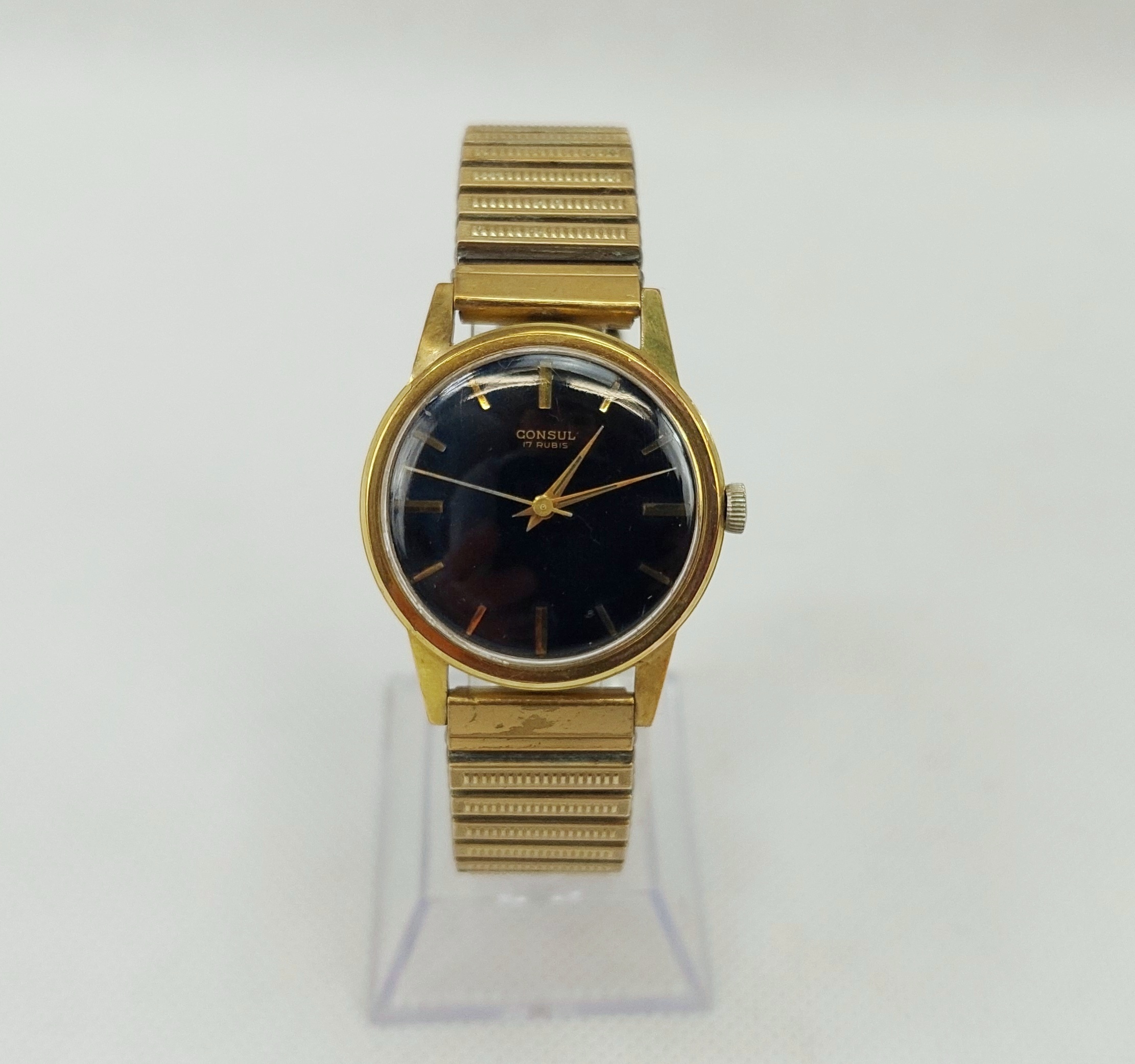 Gents Gold Plated Consul Manual Wind Wristwatch