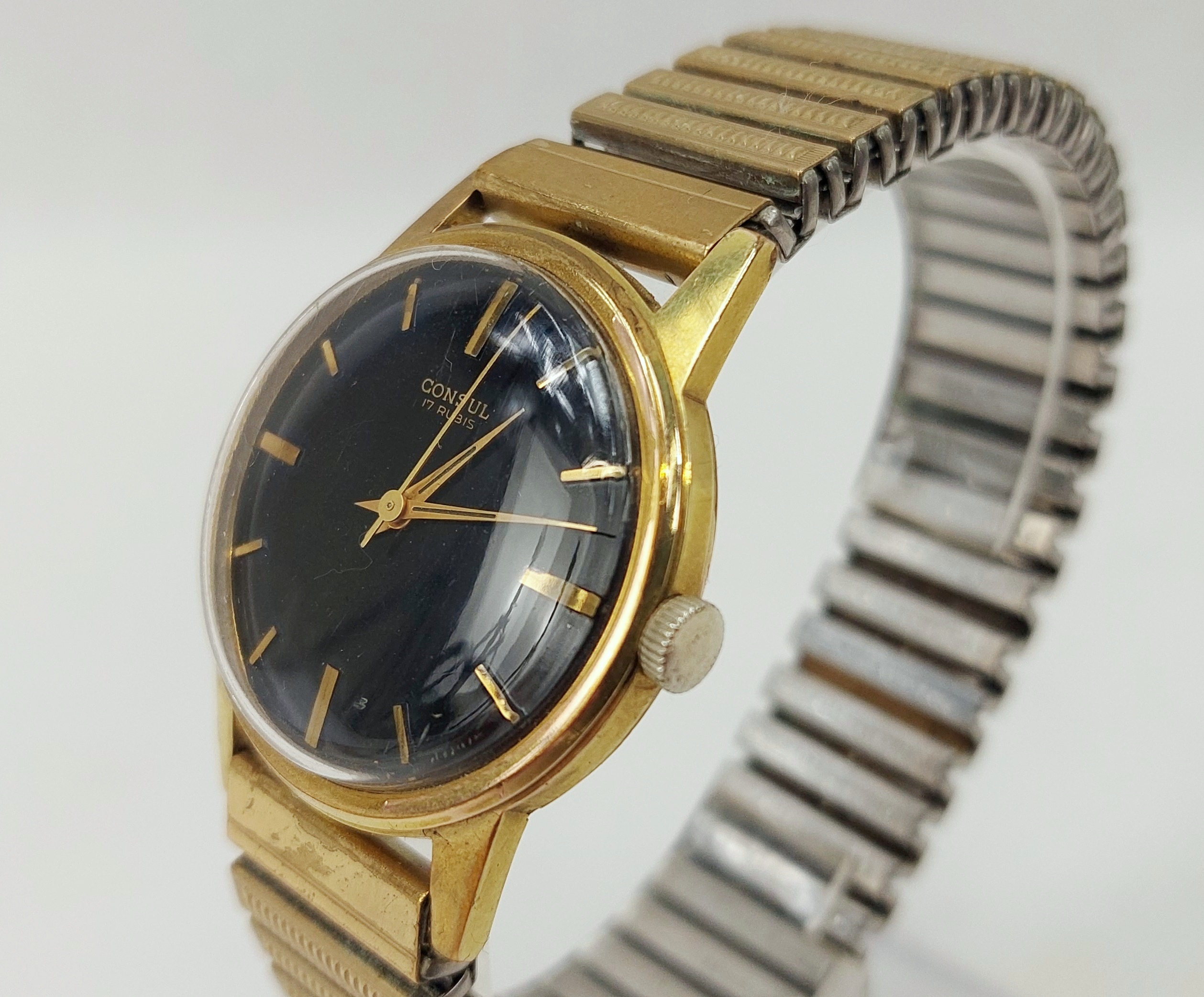 Gents Gold Plated Consul Manual Wind Wristwatch - Image 3