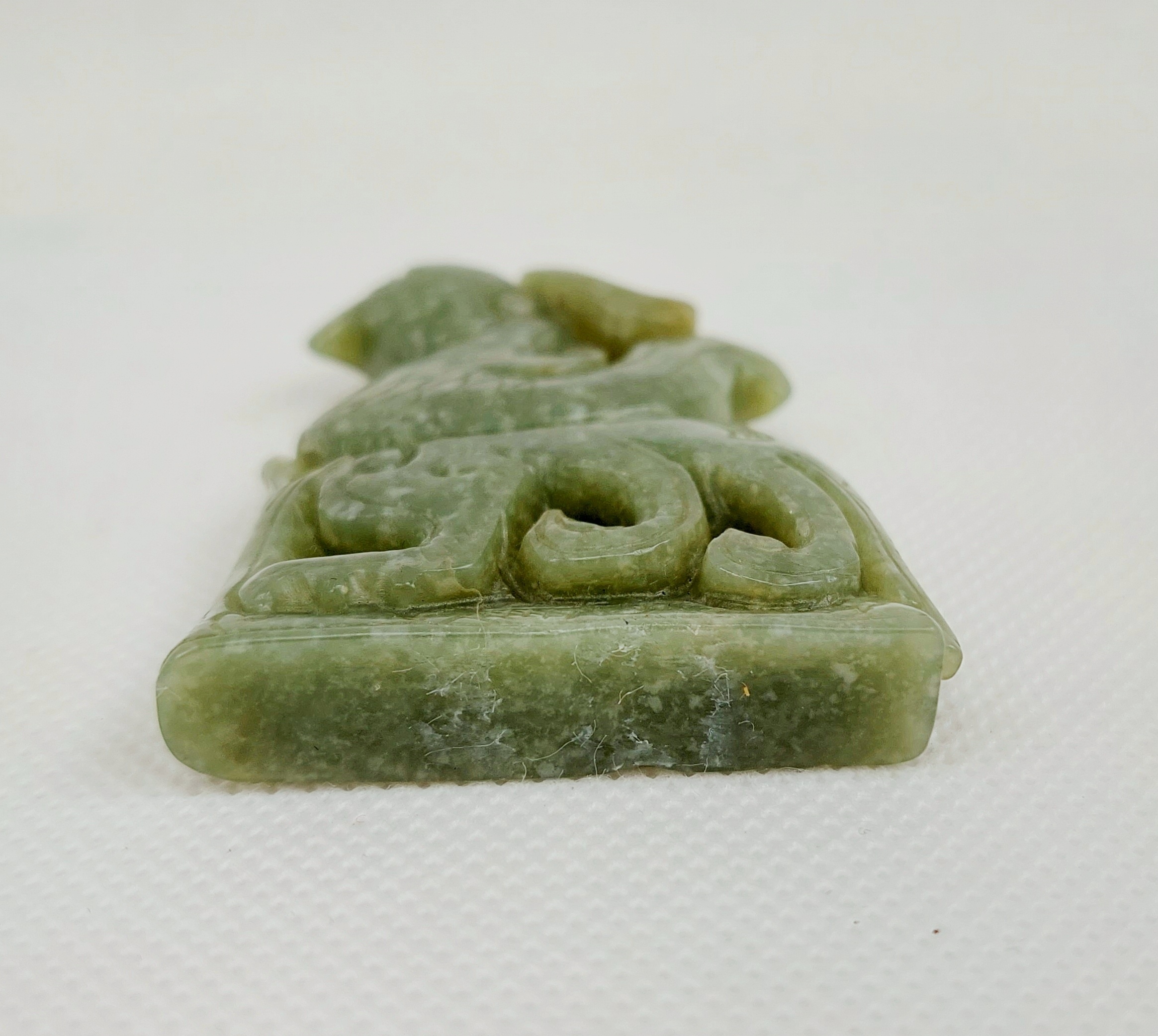 Chinese Qing Dynasty Nephrite Jade Pendant Of A Phoenix - Image 6
