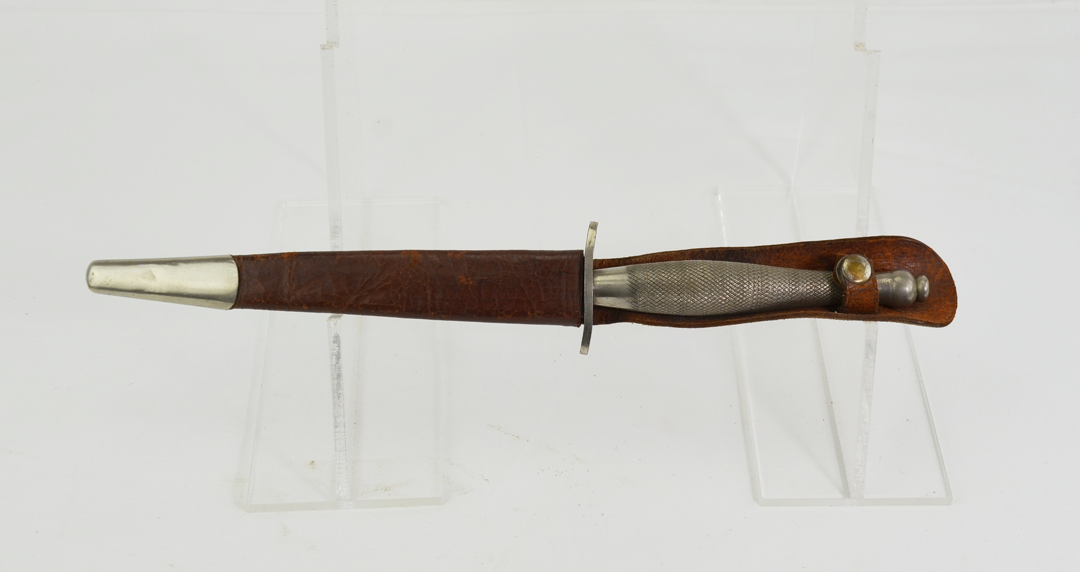 Original WW2 First Pattern Fairbairn Sykes Commando Fighting Knife by Wilkinson - Image 2