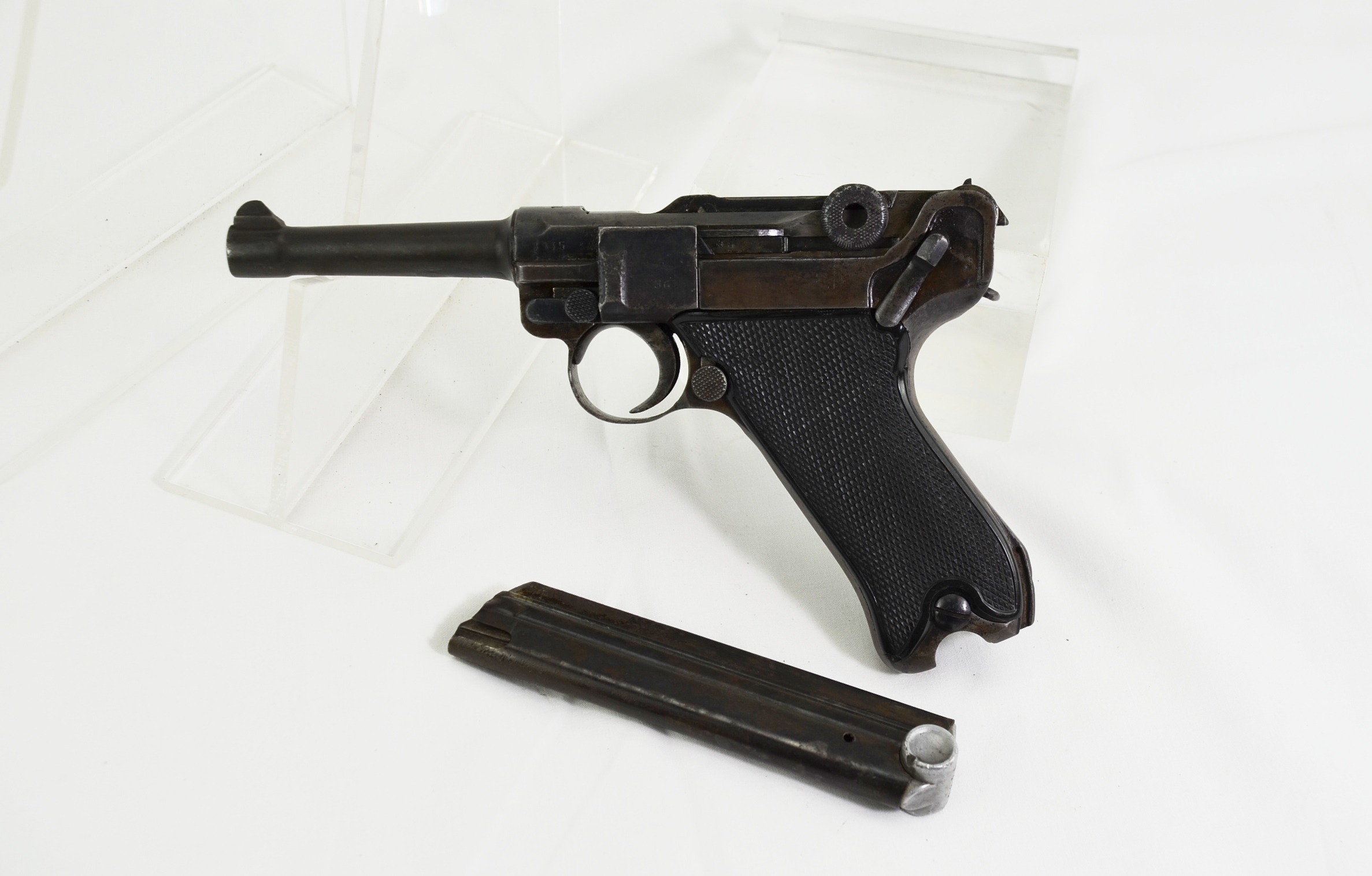 Original WW2 German P08 Luger Pistol dated 1939 - Deactivated - Image 4