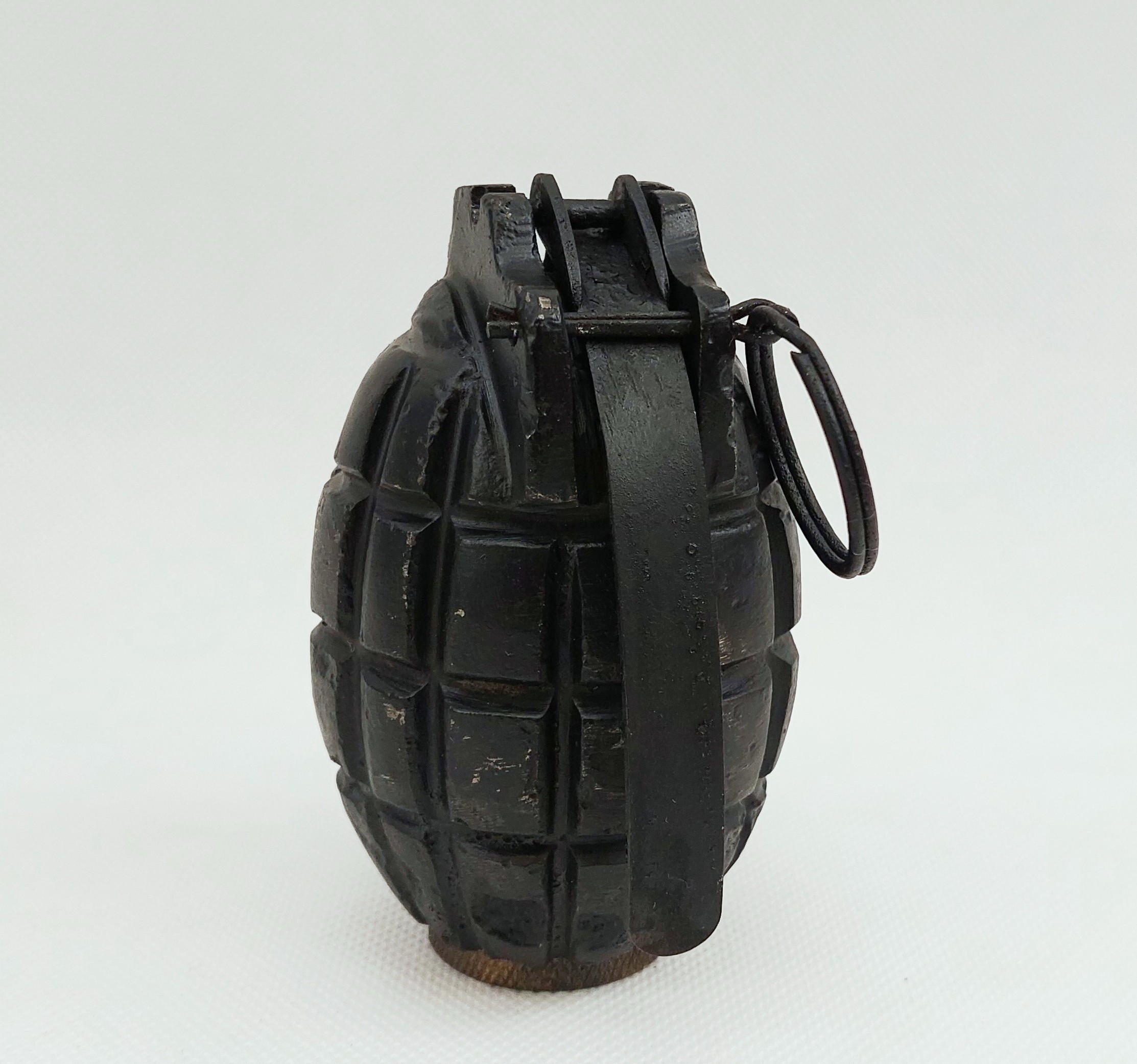 WW1 British No 5 Mills Bomb Grenade #3 - Image 4
