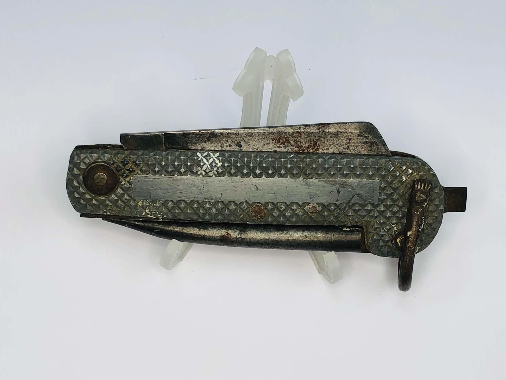WW2 Era Royal Navy Sailors Pocket Knife