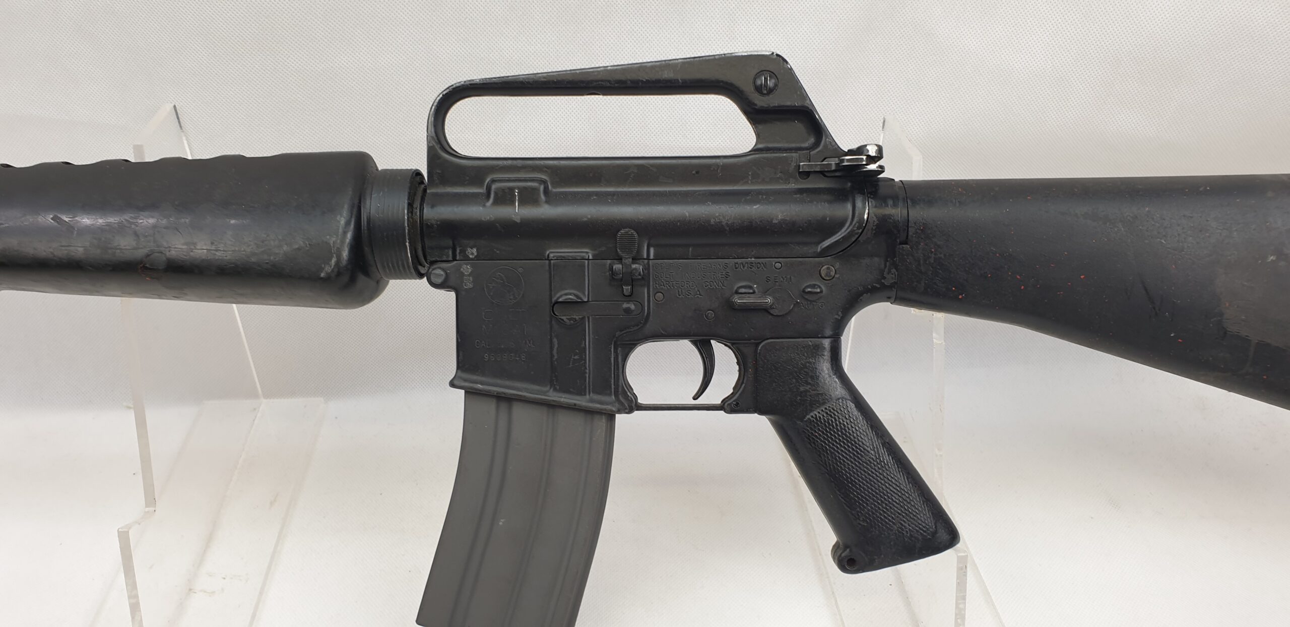 American Vietnam Era M16A1 Assault Rifle – Deactivated - Image 10