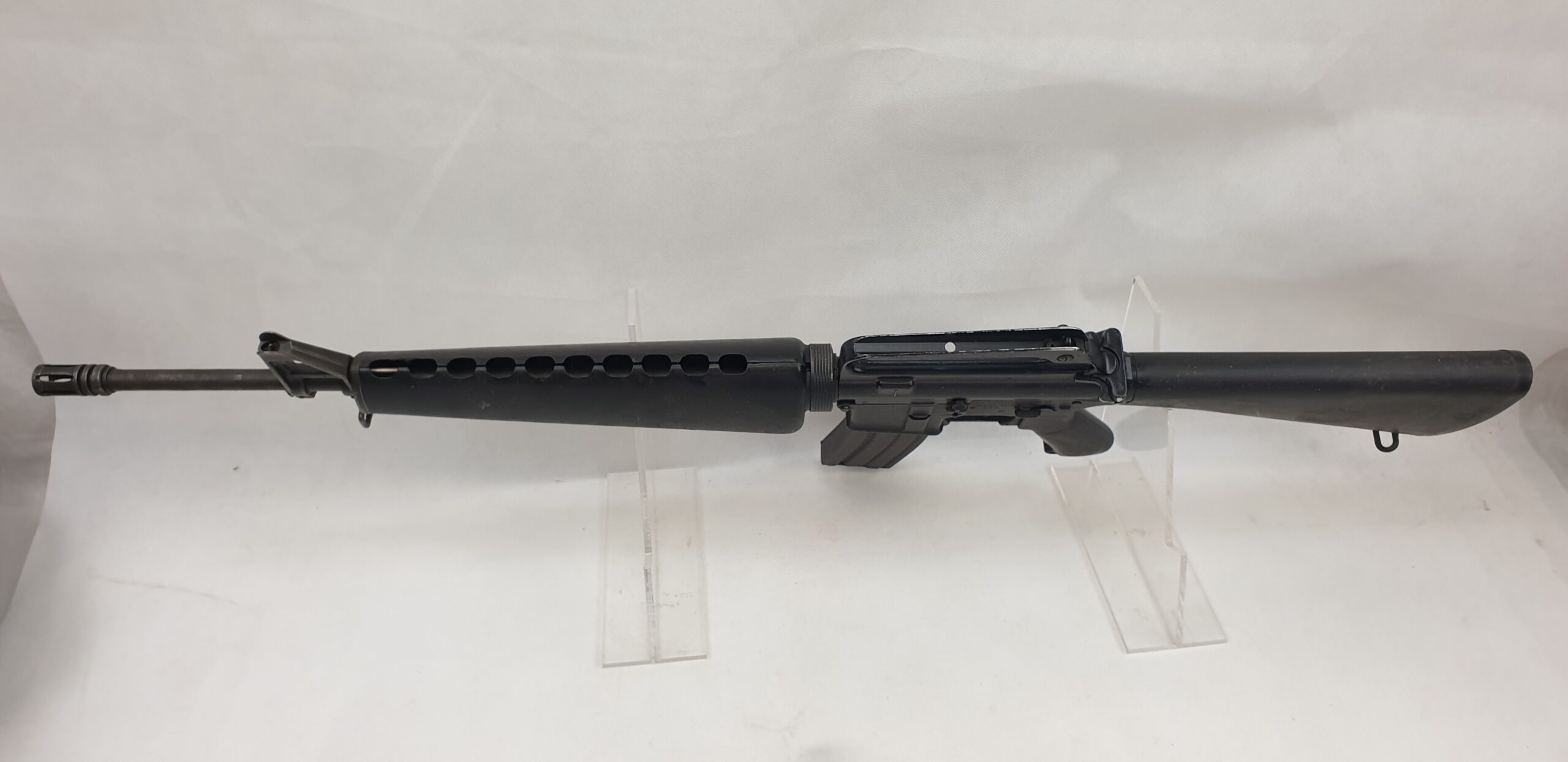 American Vietnam Era M16A1 Assault Rifle – Deactivated - Image 14