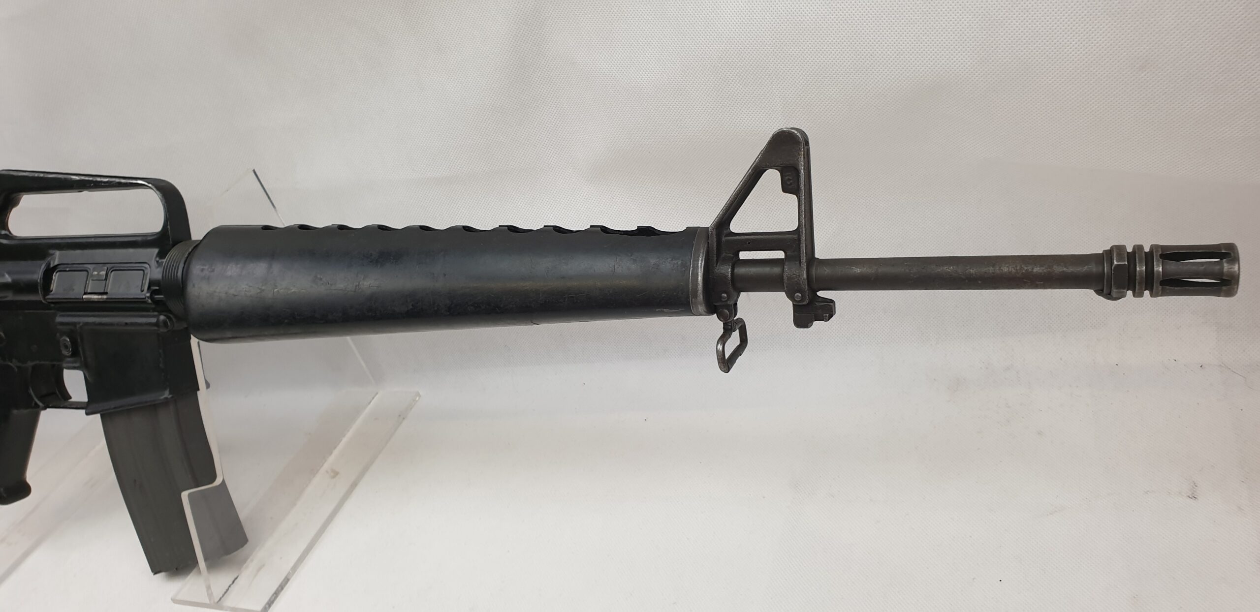 American Vietnam Era M16A1 Assault Rifle – Deactivated - Image 3