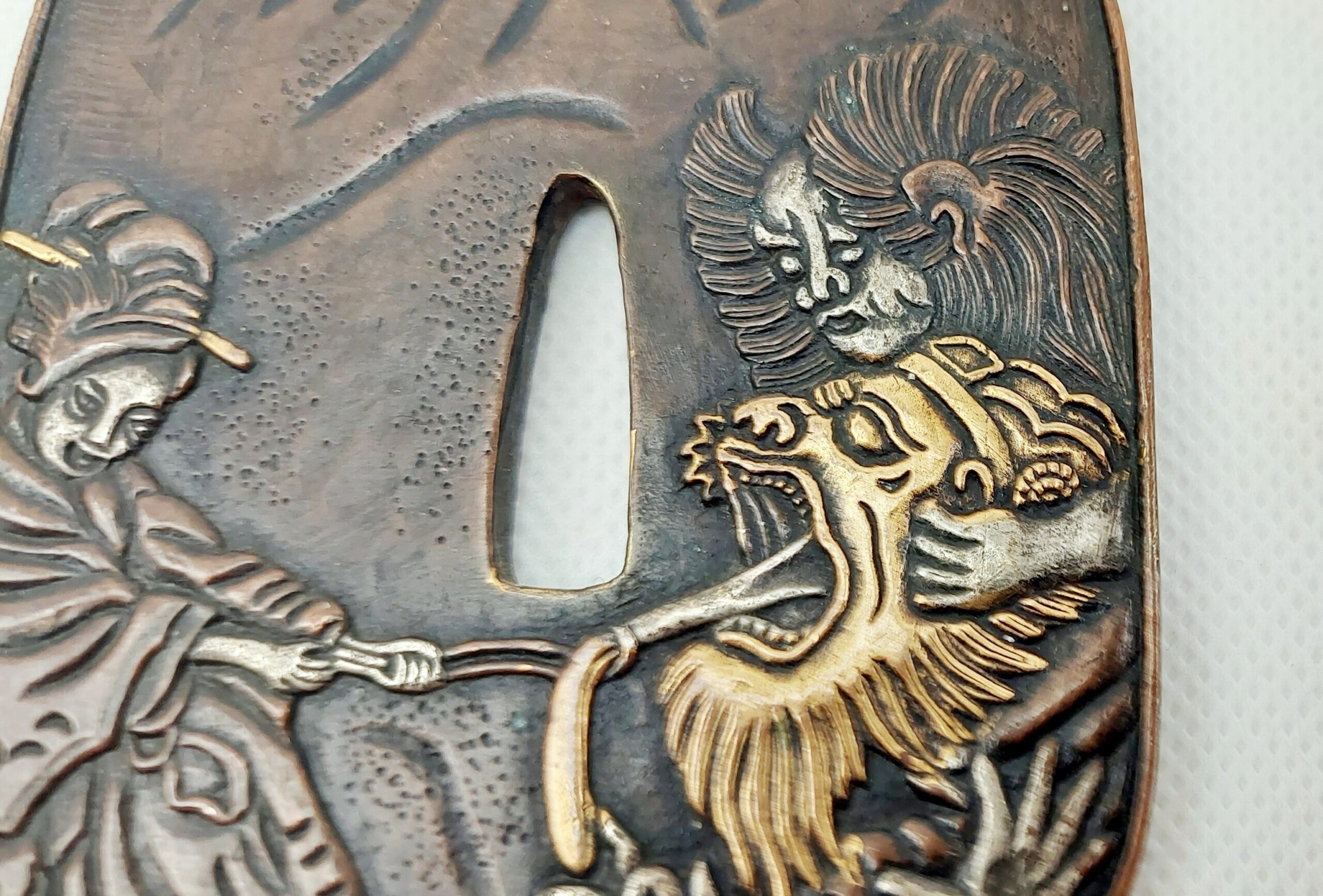 Antique Japanese Edo Period Bronze Katana Sword Tsuba With Mythical Beasts - Image 3