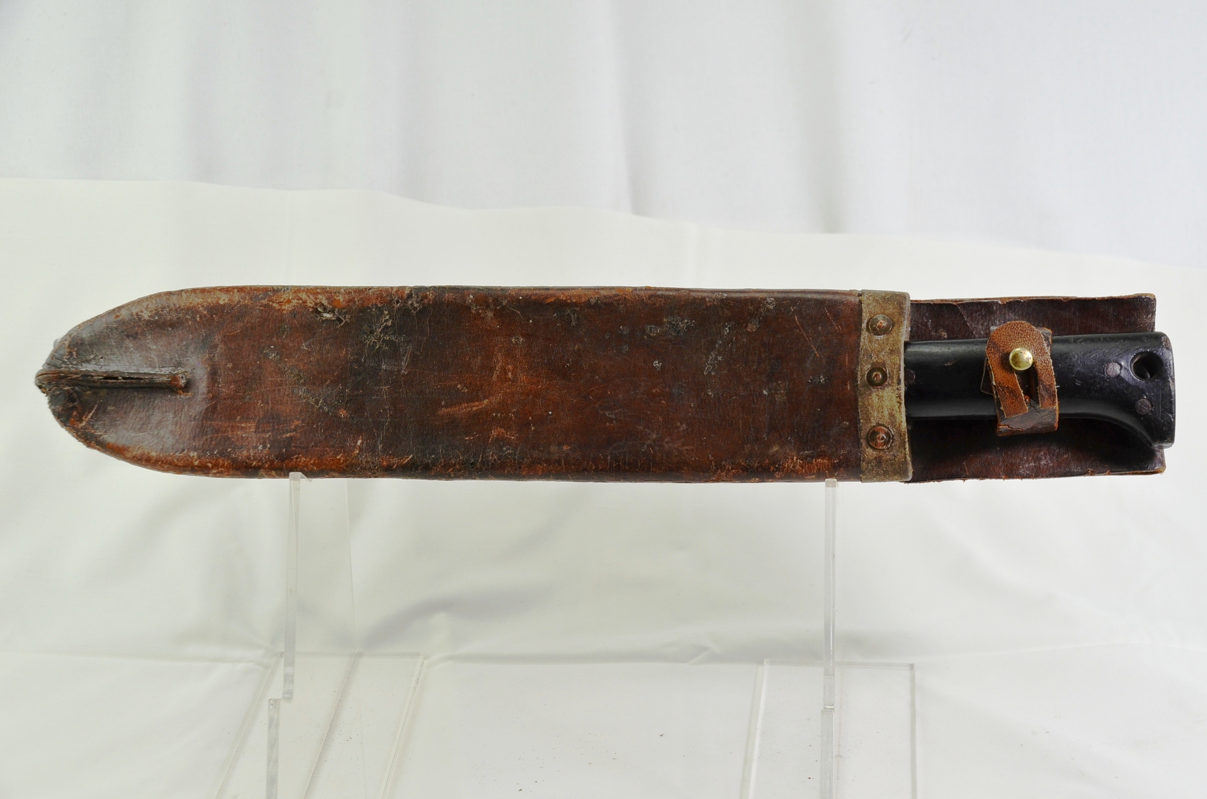 WW2 Canadian Legitmus Collins & Co Machete and Sheath