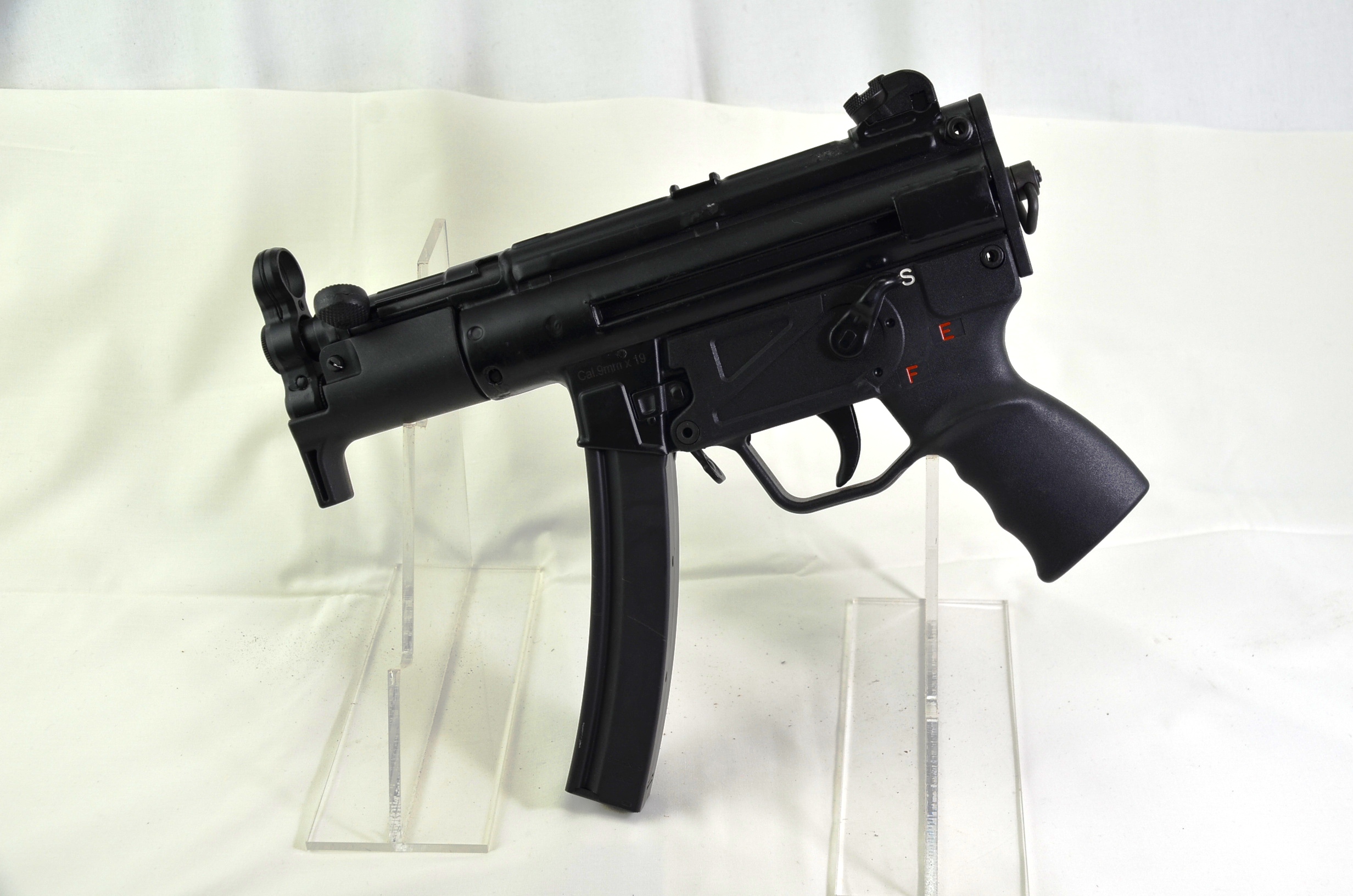 MP5 K Sub-Machine Gun - Image 2