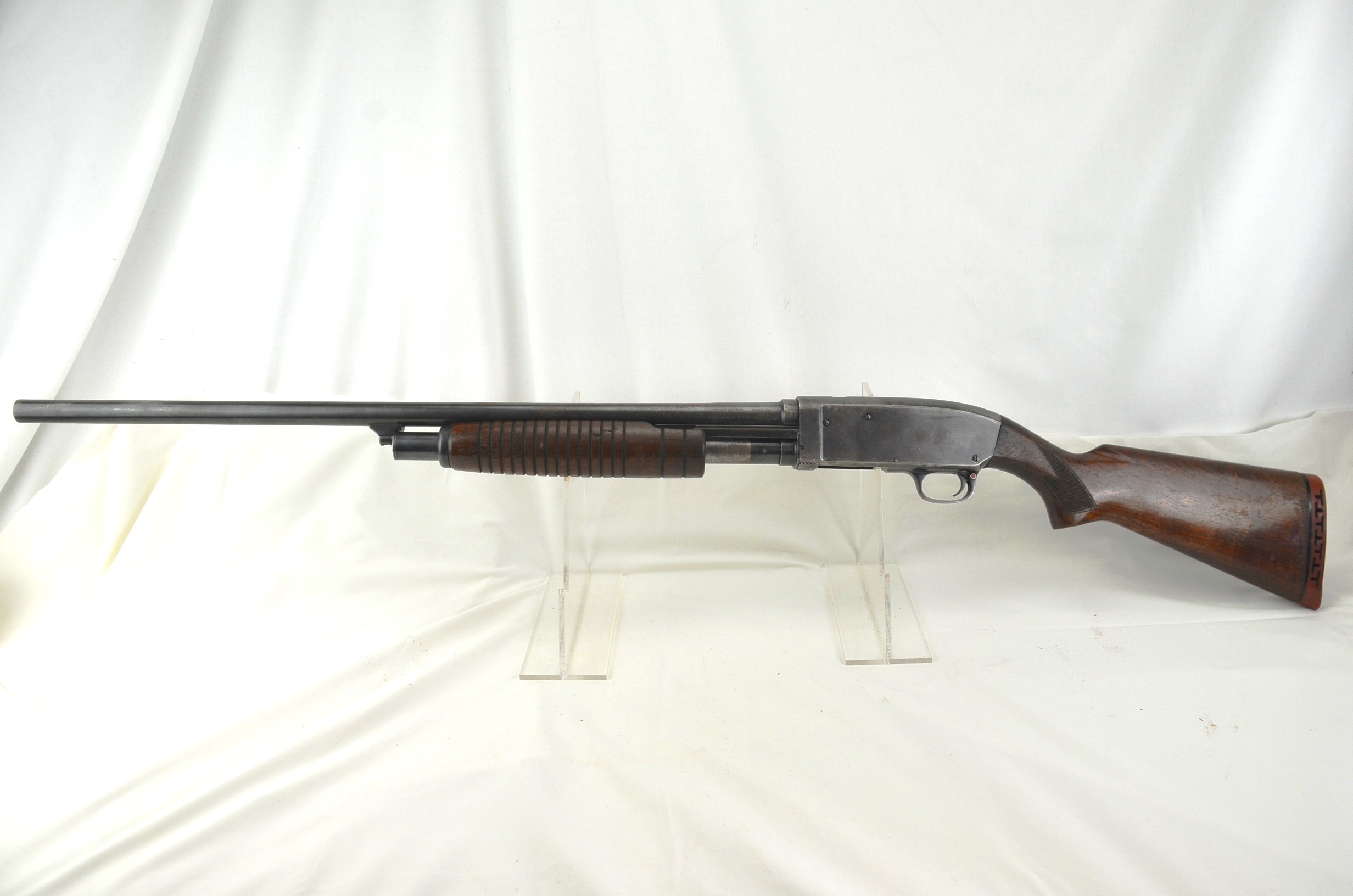 Wards Model 60-SB20-A Pump Action Shotgun - Image 2