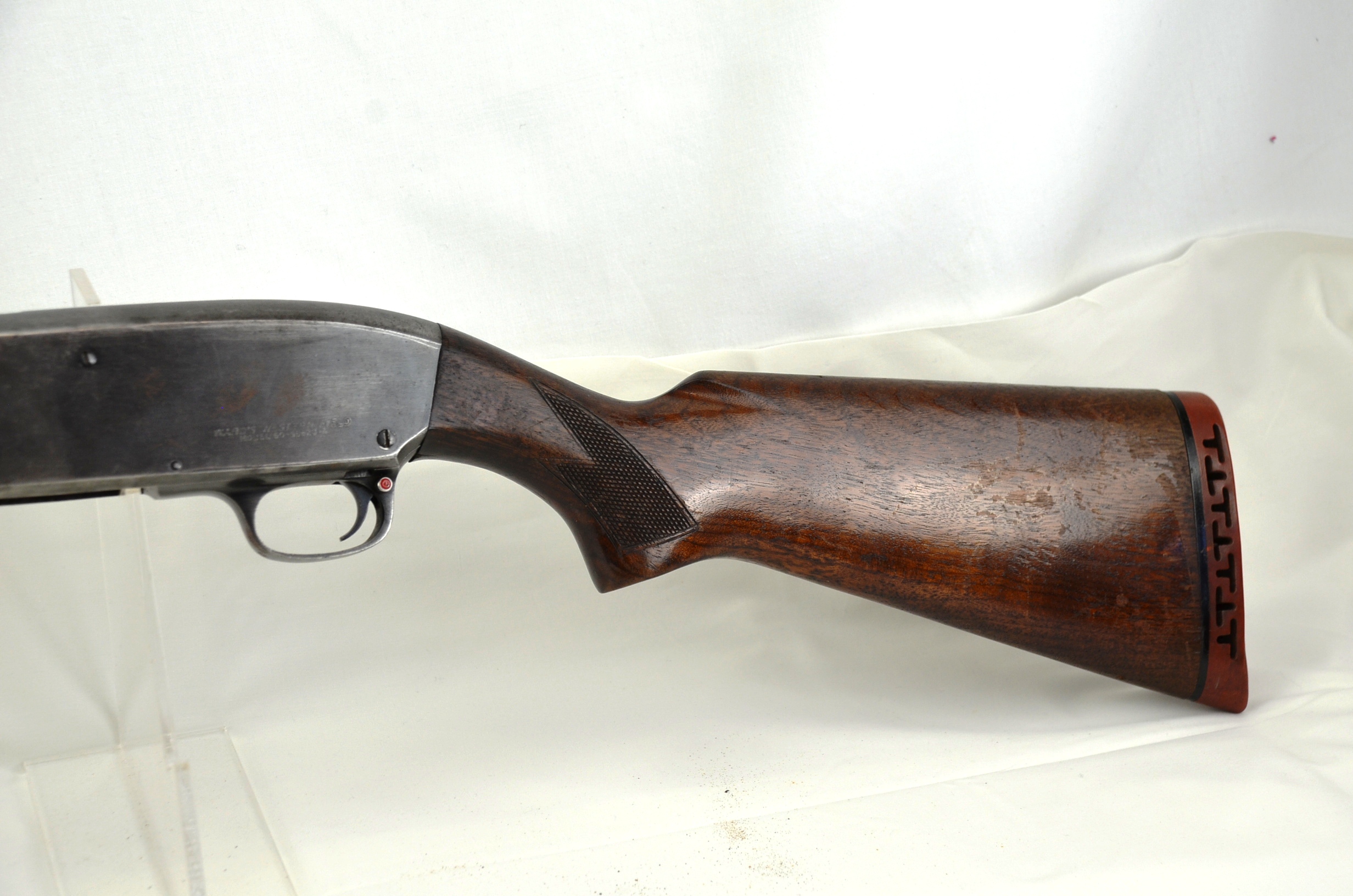 Wards Model 60-SB20-A Pump Action Shotgun - Image 3