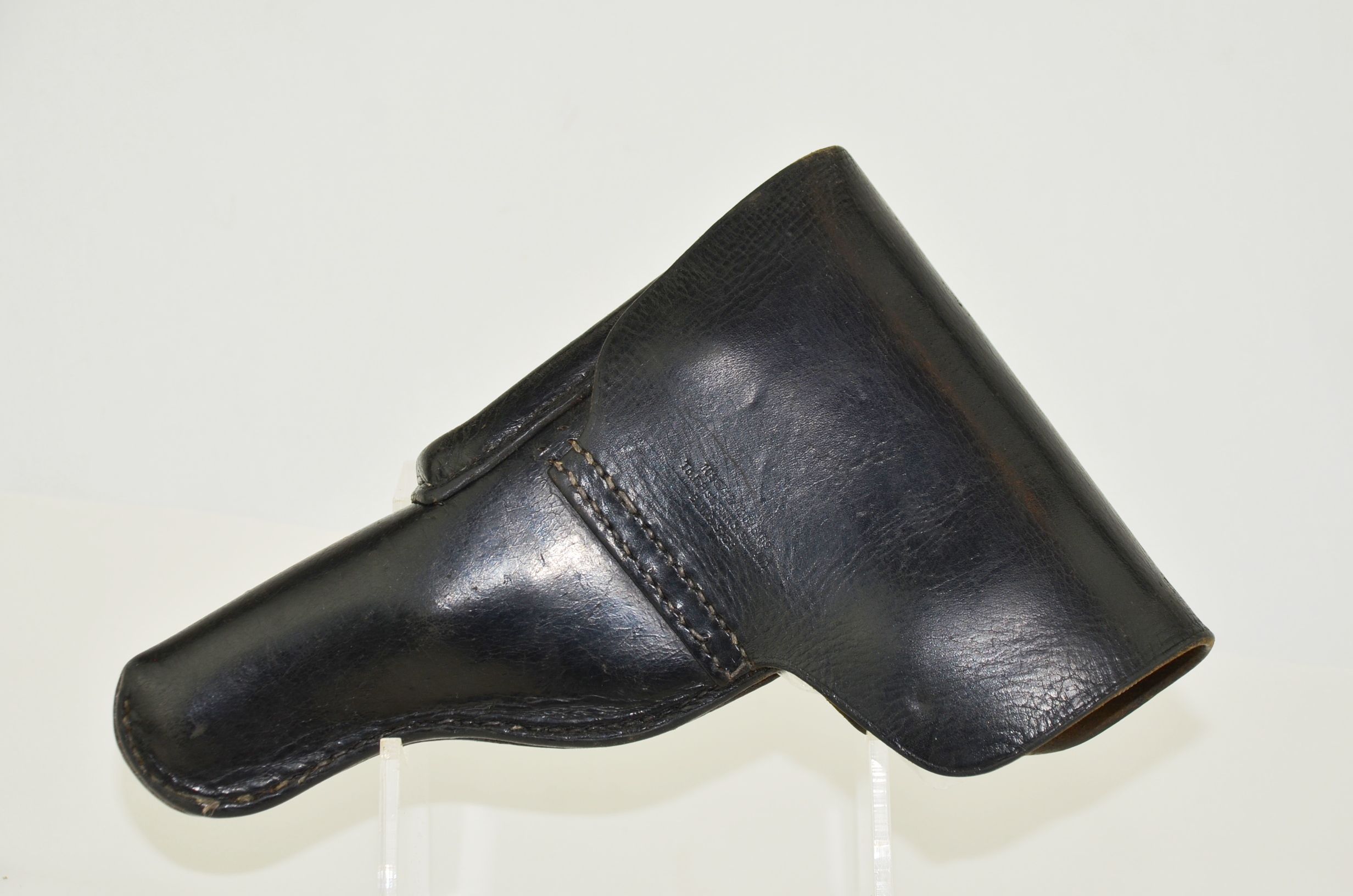 Post-War Walther P1/P38 Pistol and Leather Holster - Image 3
