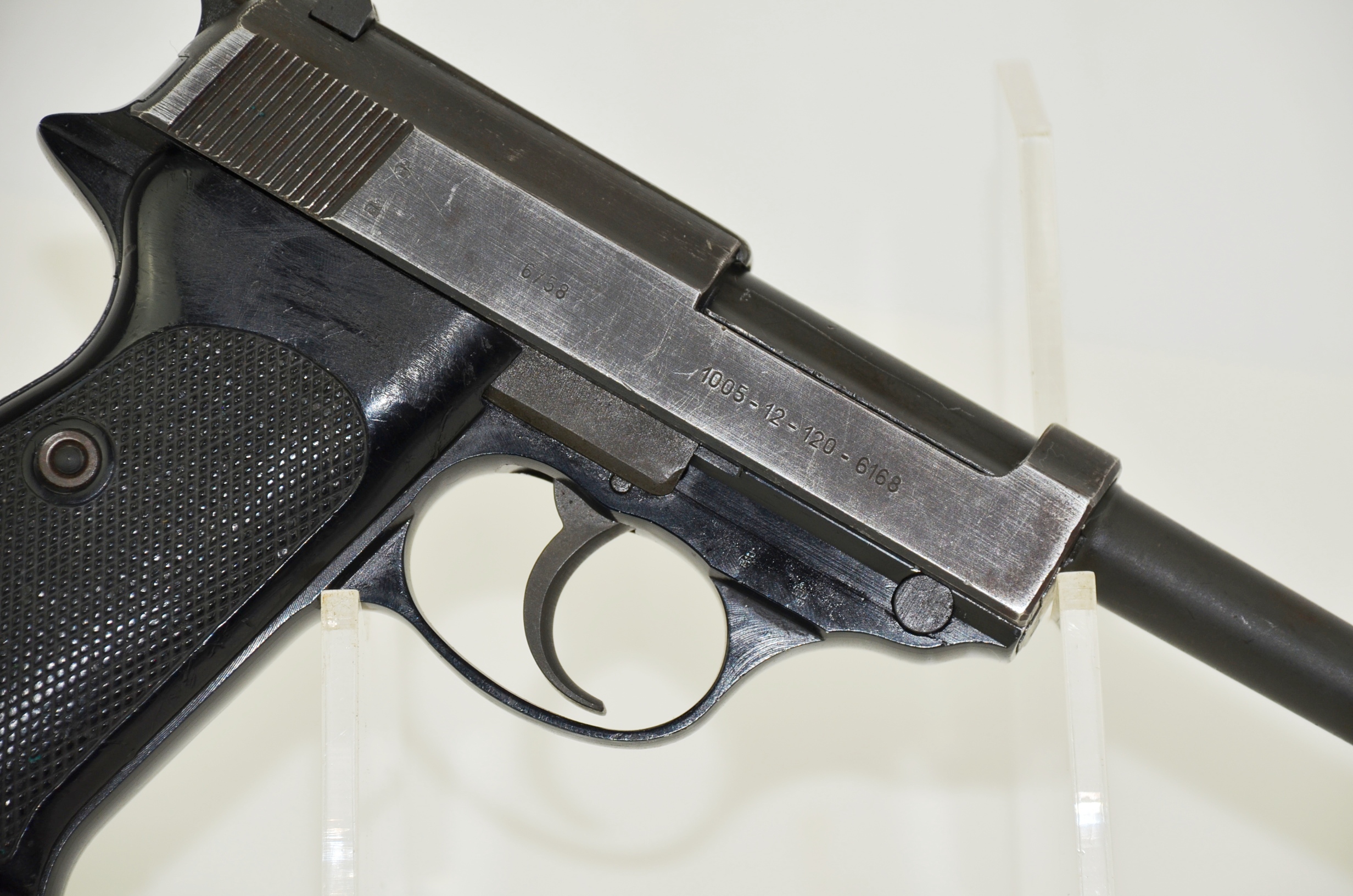 Post-War Walther P1/P38 Pistol and Leather Holster - Image 8