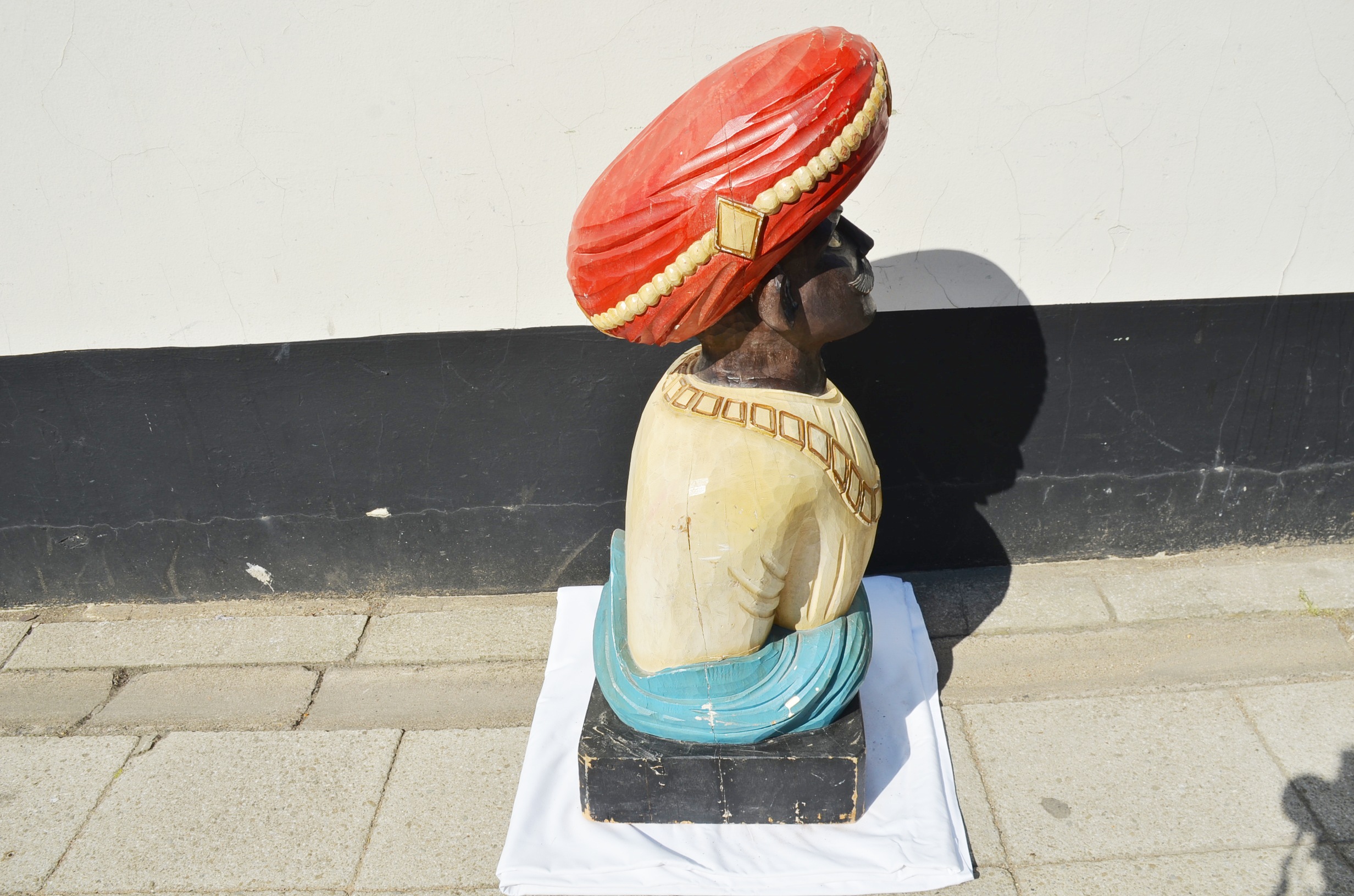 Faithful Vintage Copy of 19th Century HMS Carnatic Ship’s Figurehead - Image 5
