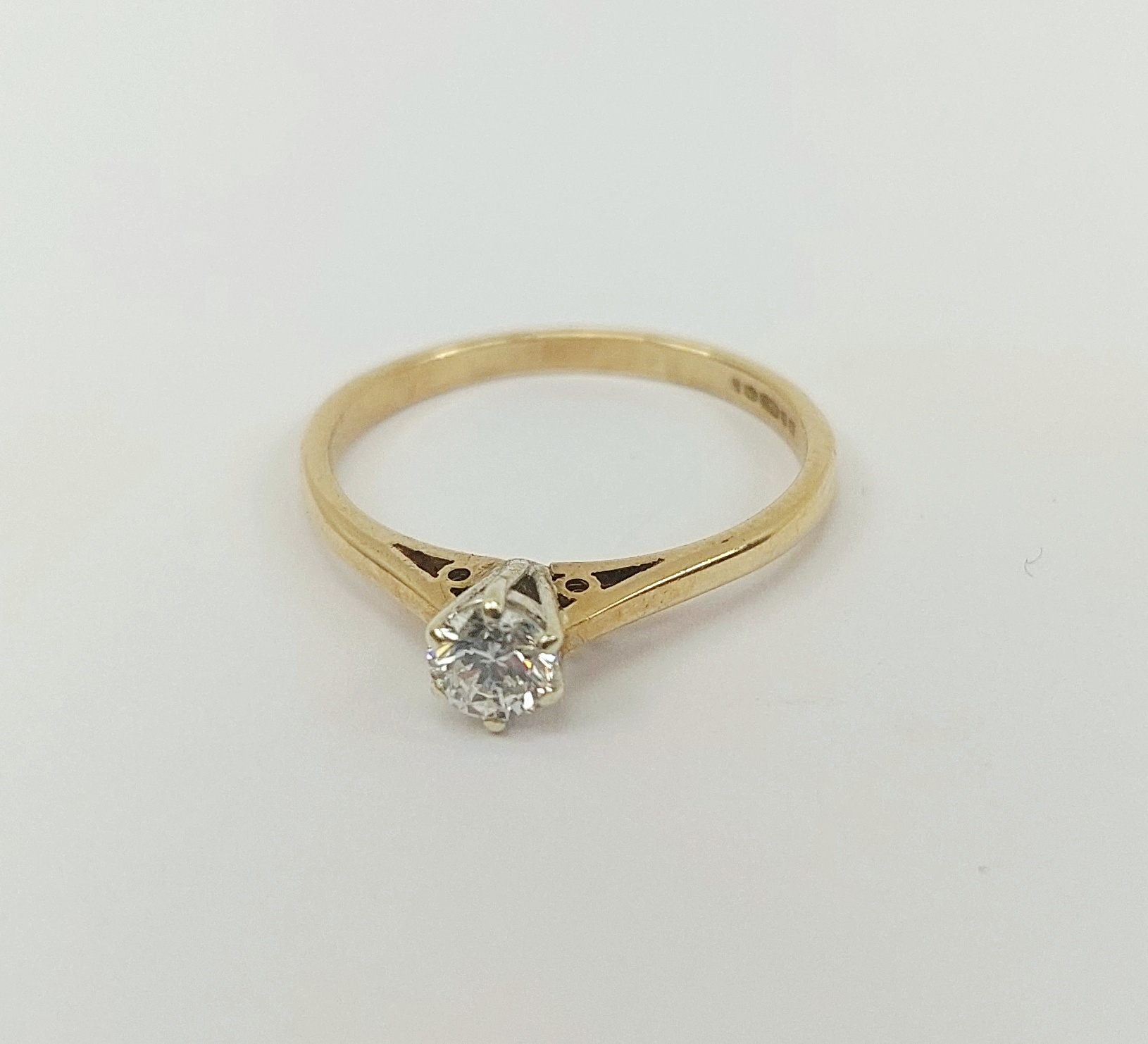9ct Yellow Gold 0.2 Carat Diamond Solitaire Ring UK Size O, US 7