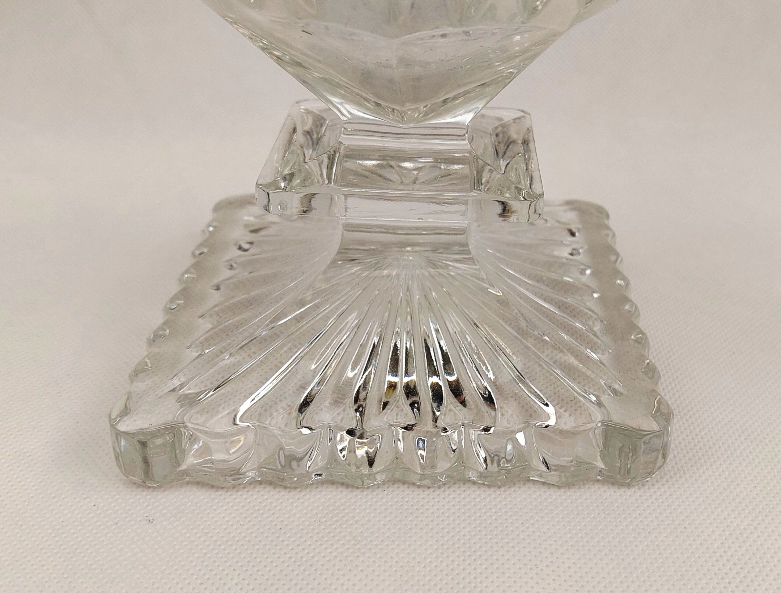 c1910 Irish Cut Glass Vase - Image 4