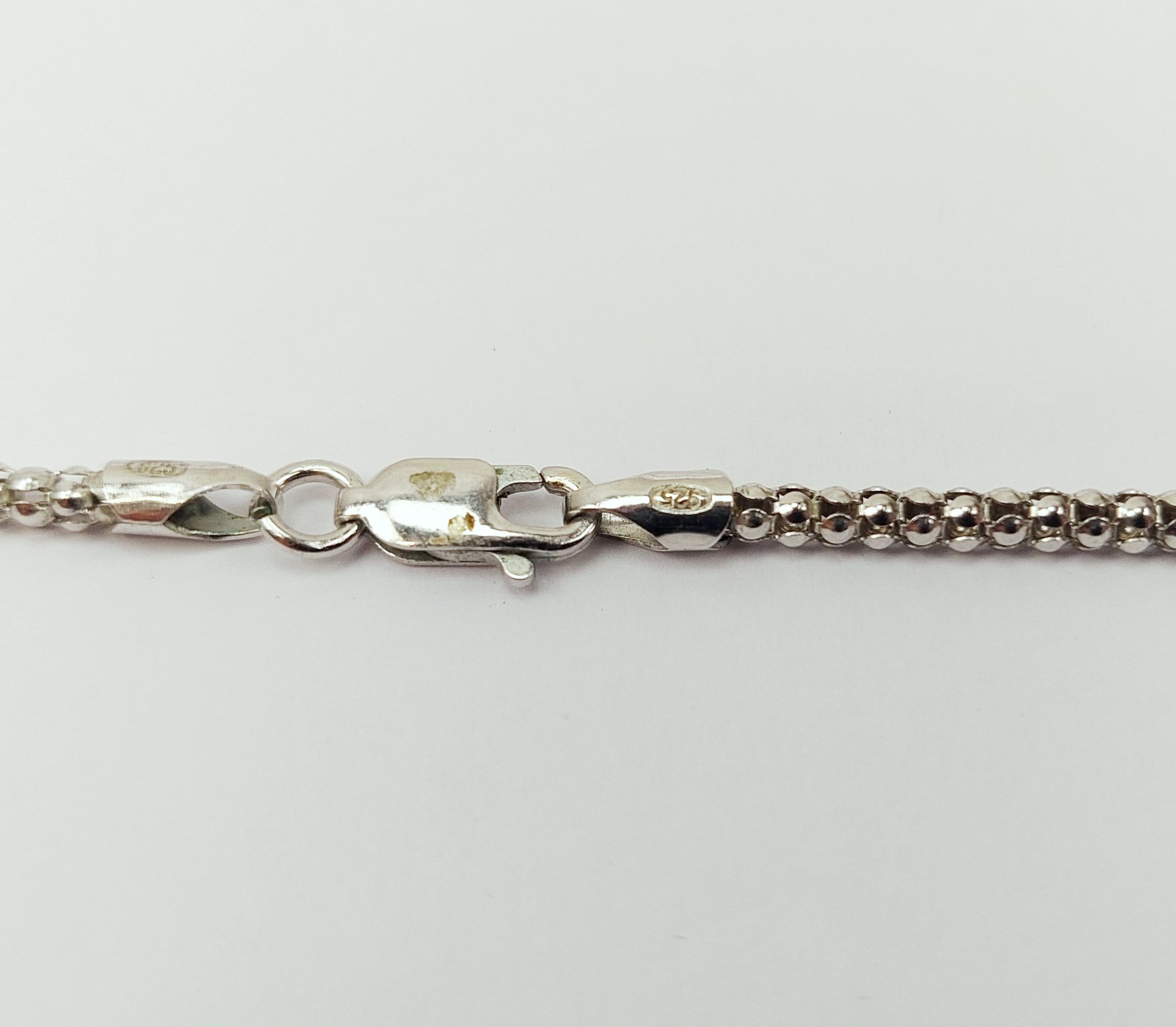 Sterling Silver Home Is Where Mum Is Necklace Pendant And Chain - Image 2